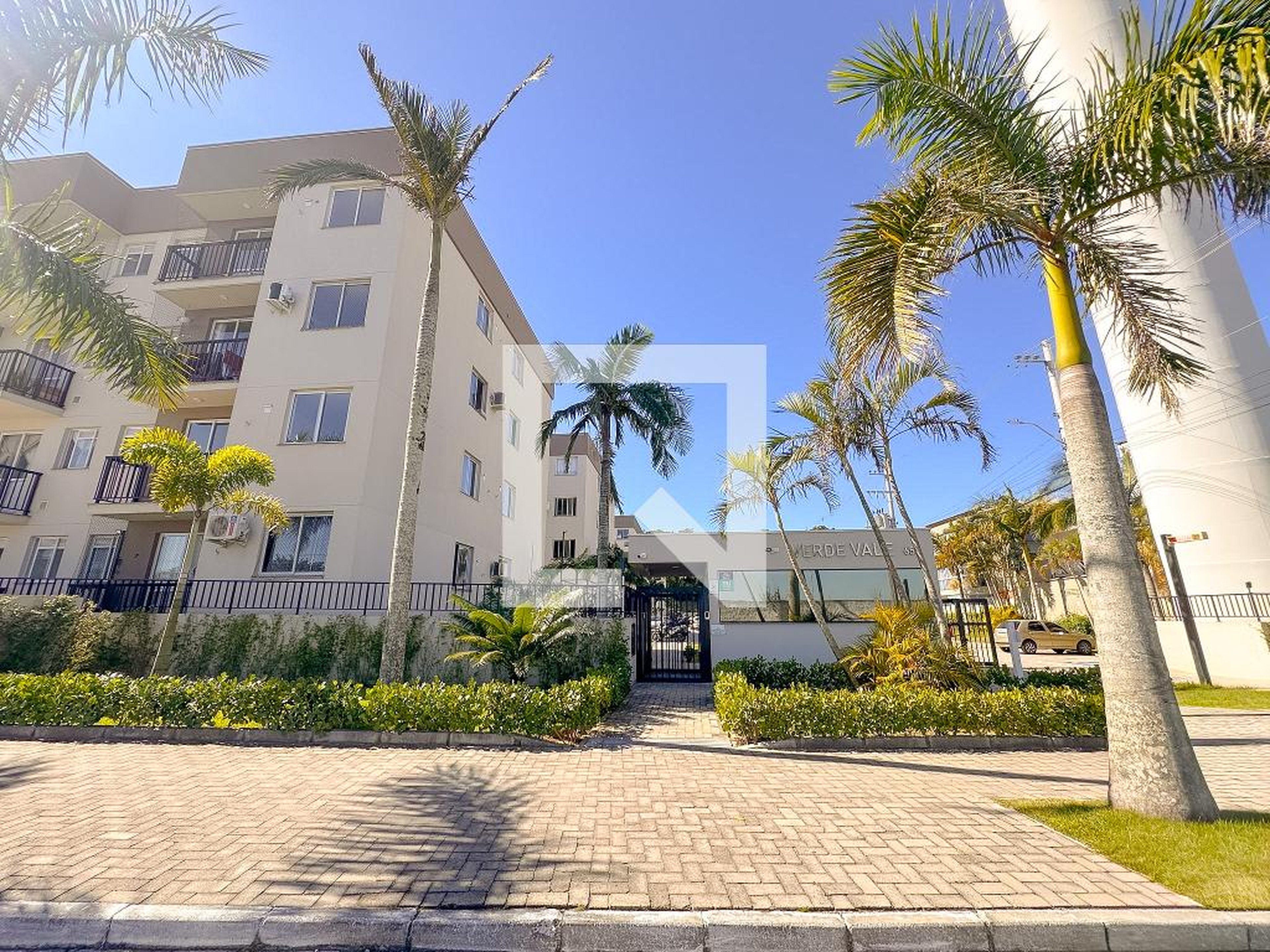 Fachada Residencial Verde Vale