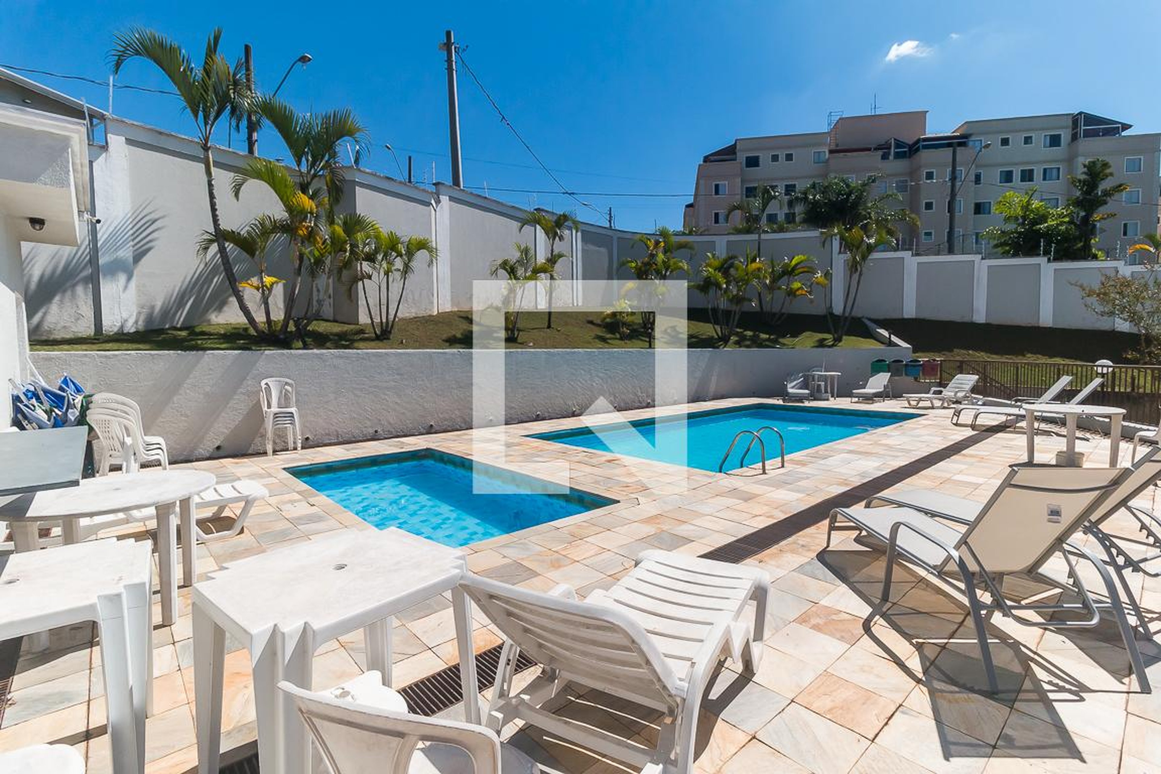 Piscina - Spazio Miró