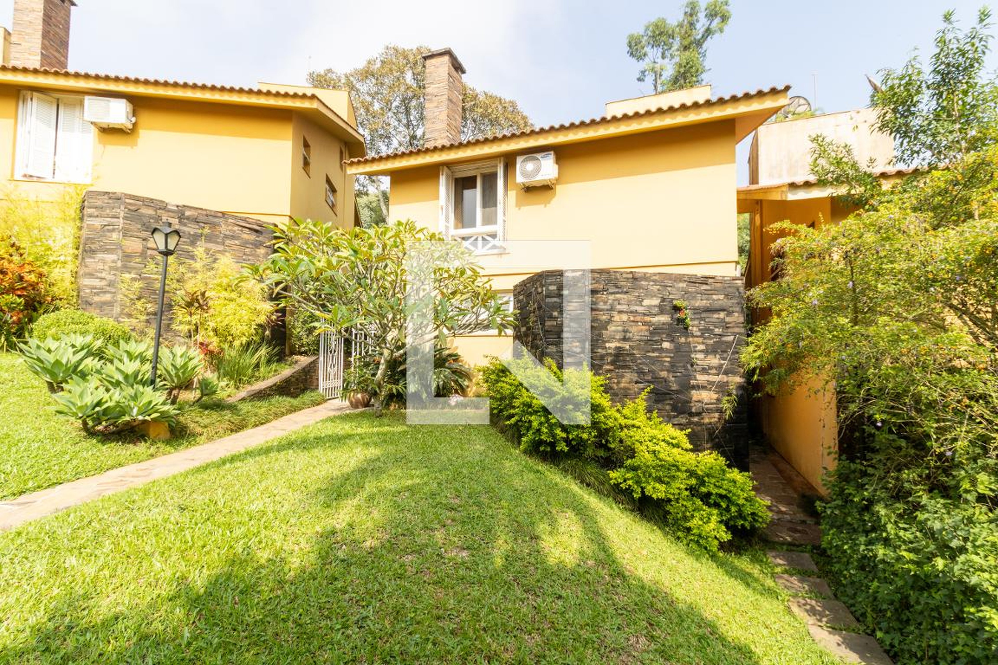 Fachada Condomínio Morada do Sol