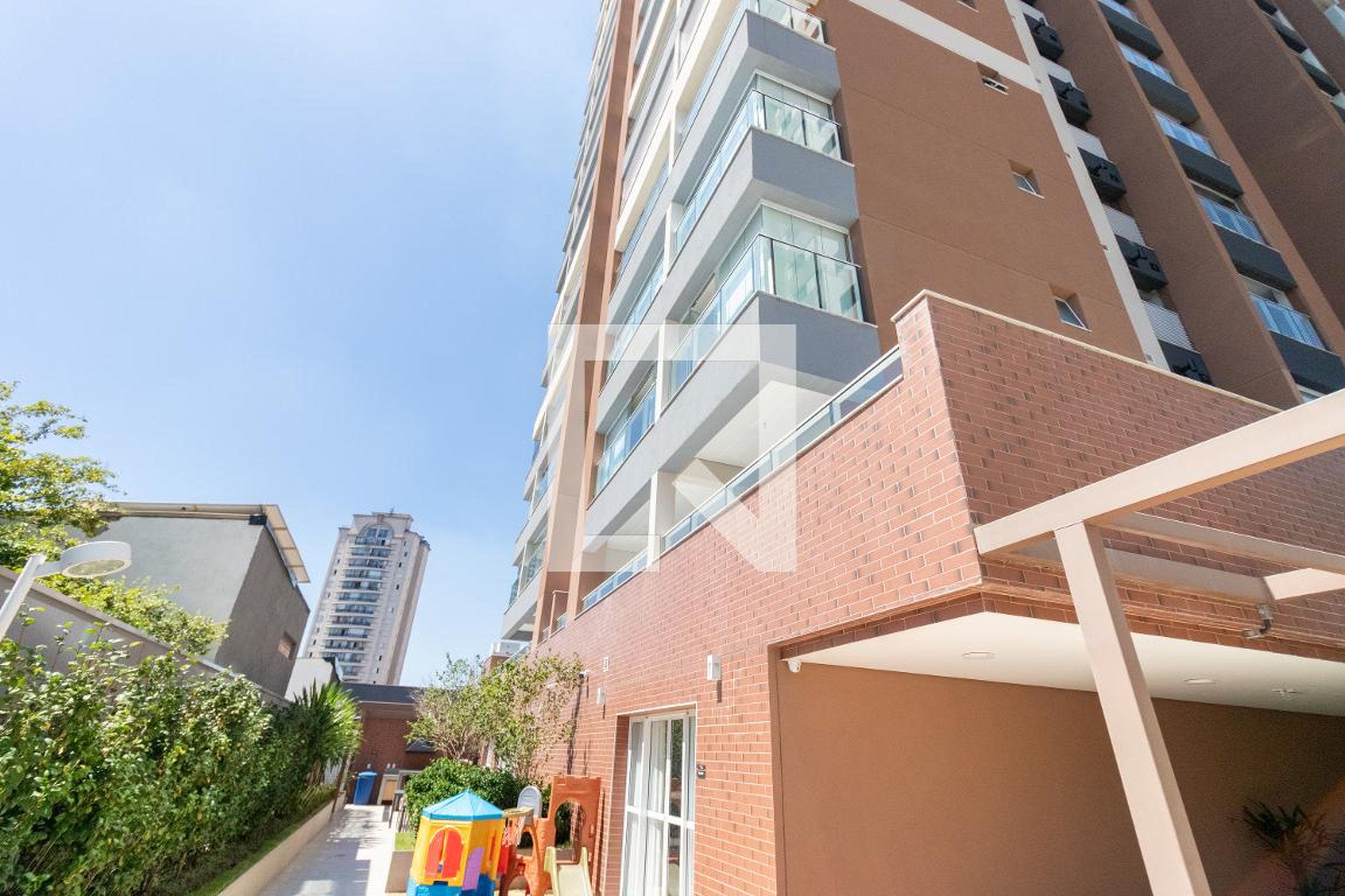 Fachada Condomínio Alta Romana