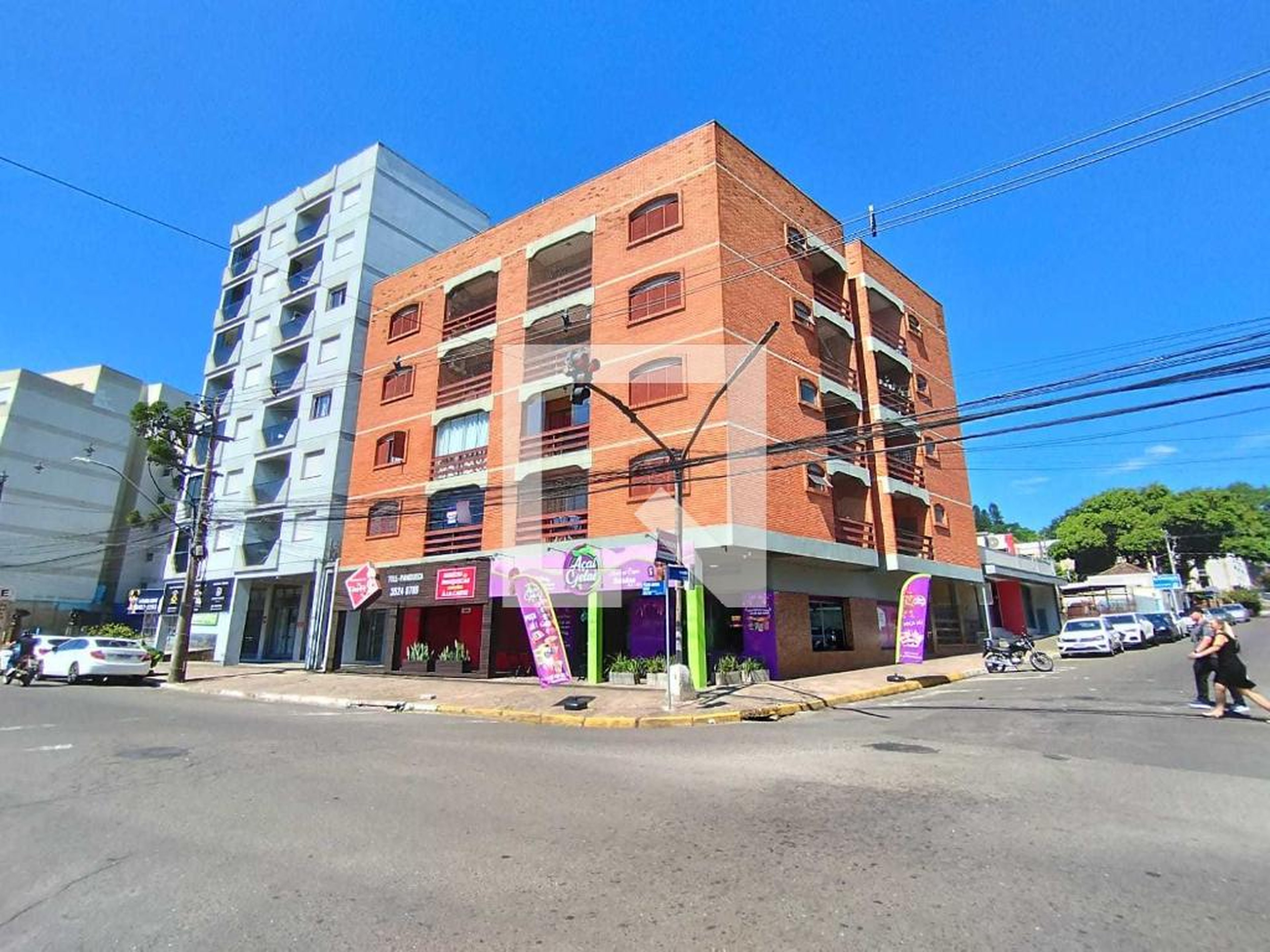 Fachada Condomínio em Rua Paraíba, 110