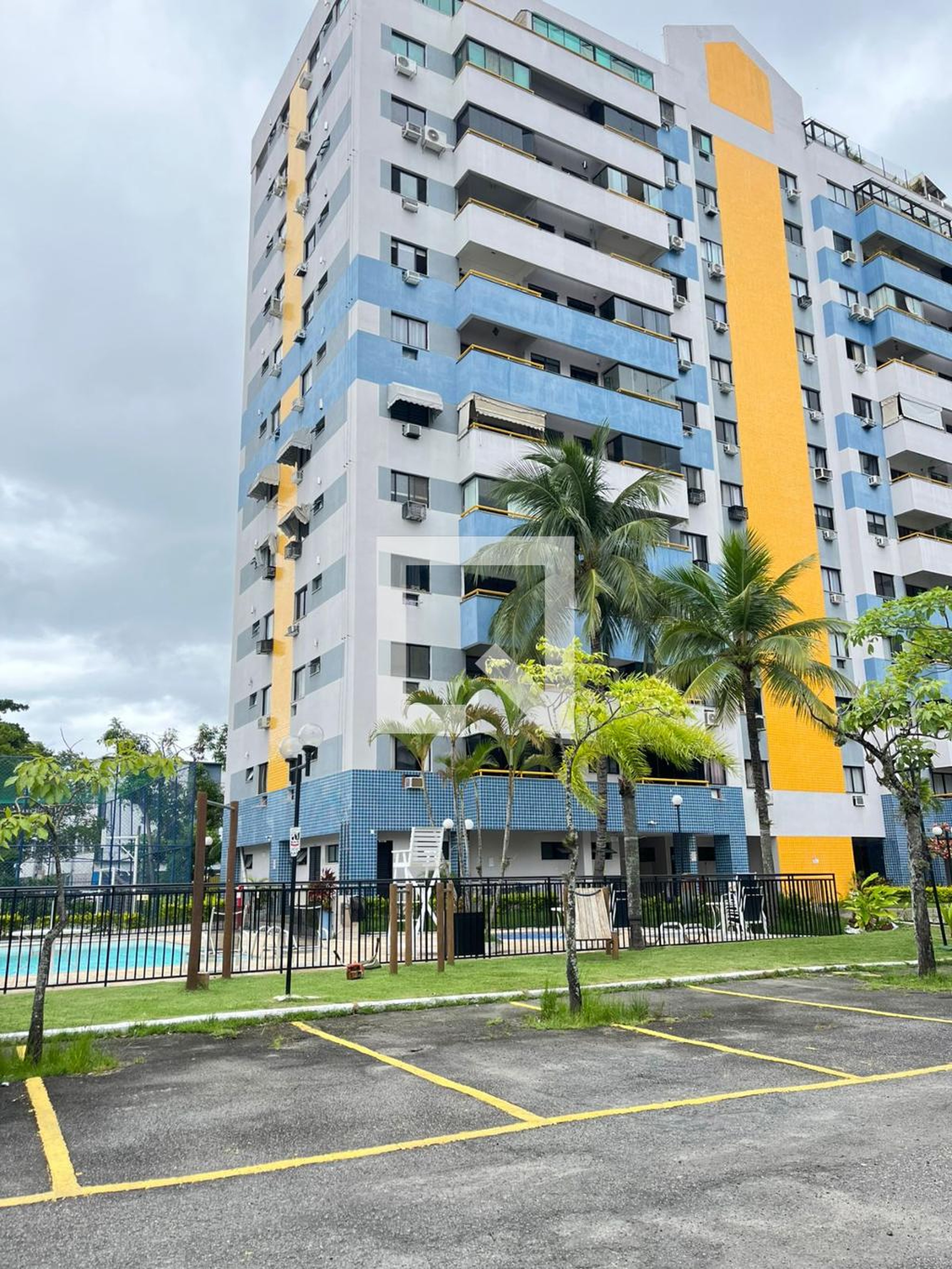 Fachada Condomínio Bandeirantes Residencial Club