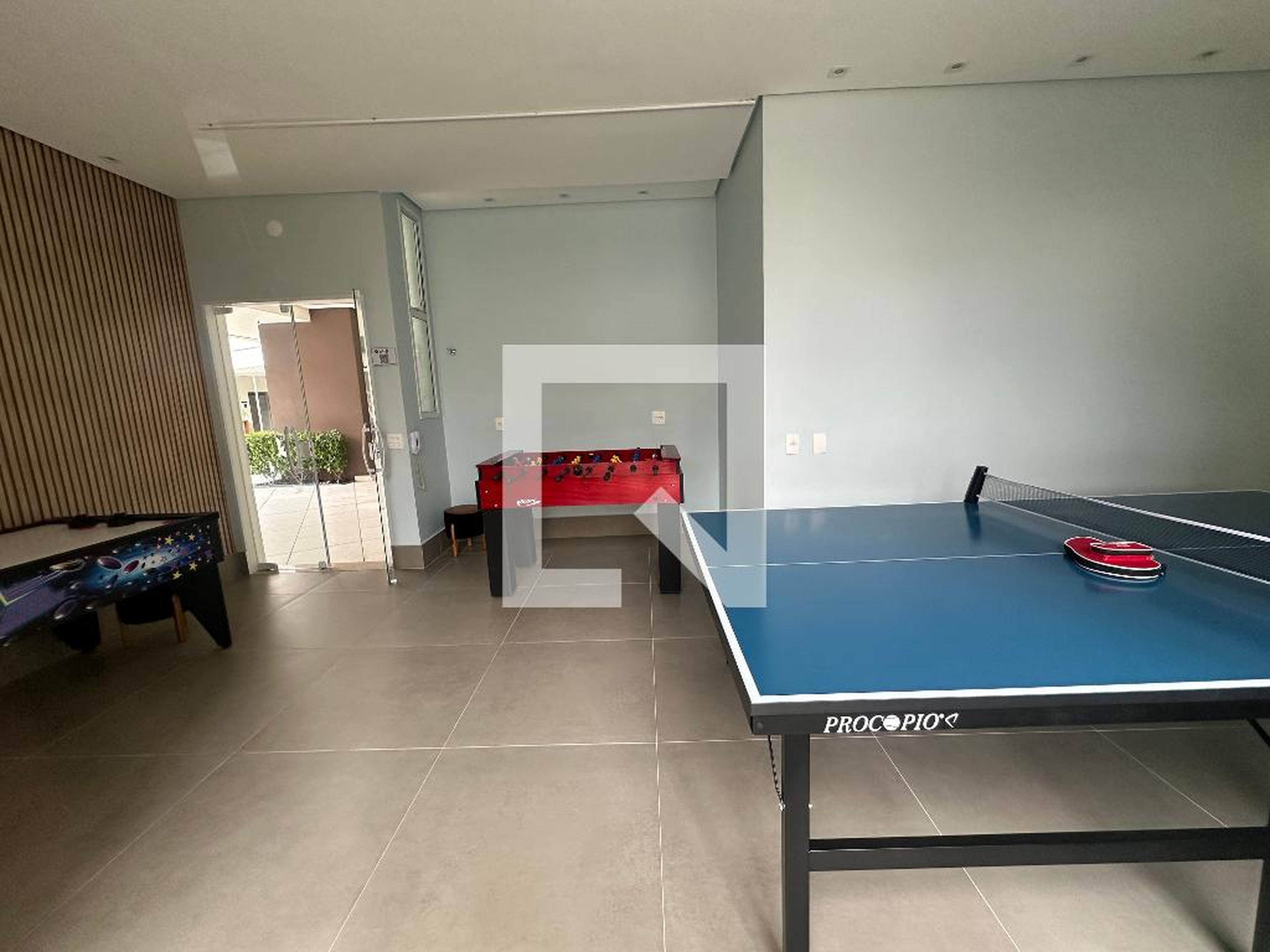 Sala de Jogos - More