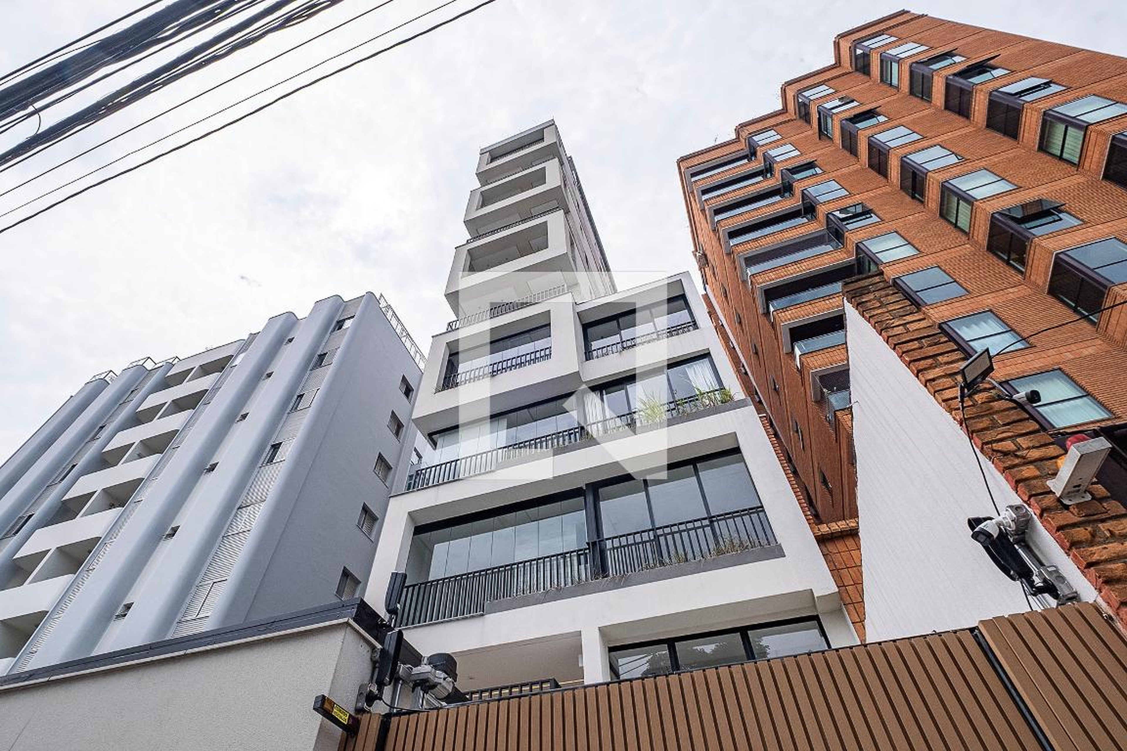 Fachada Condomínio Casa Vertical Fradique