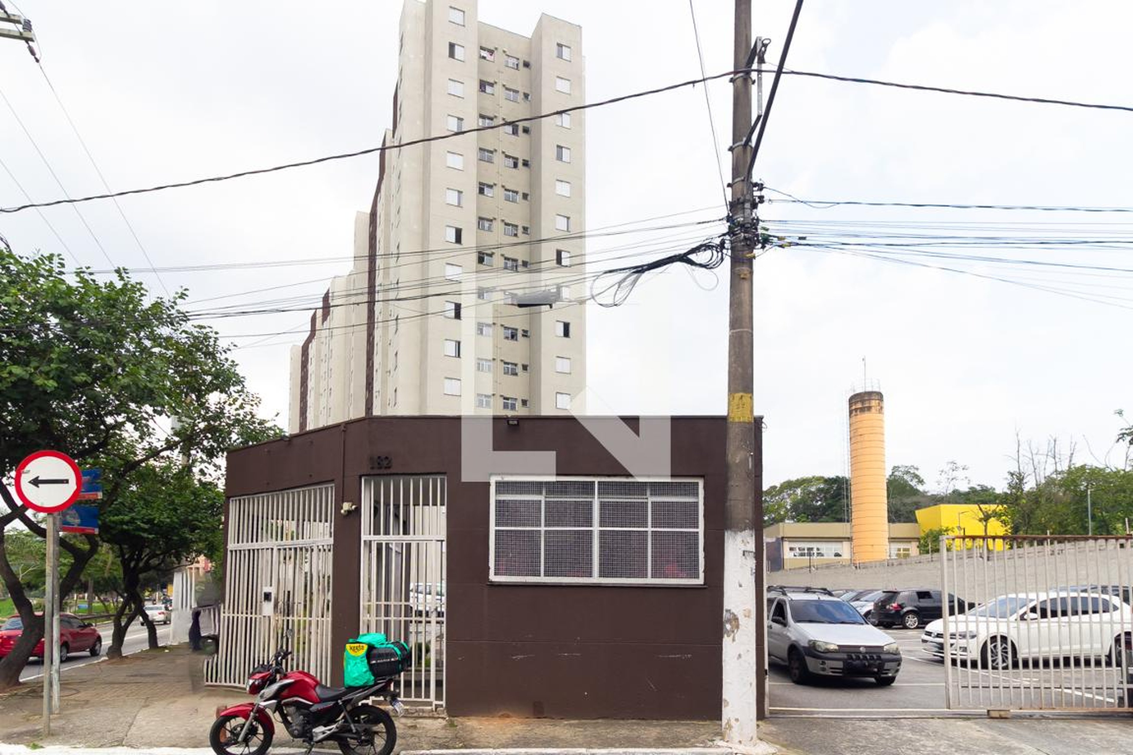 Fachada Condomínio Dez Aricanduva