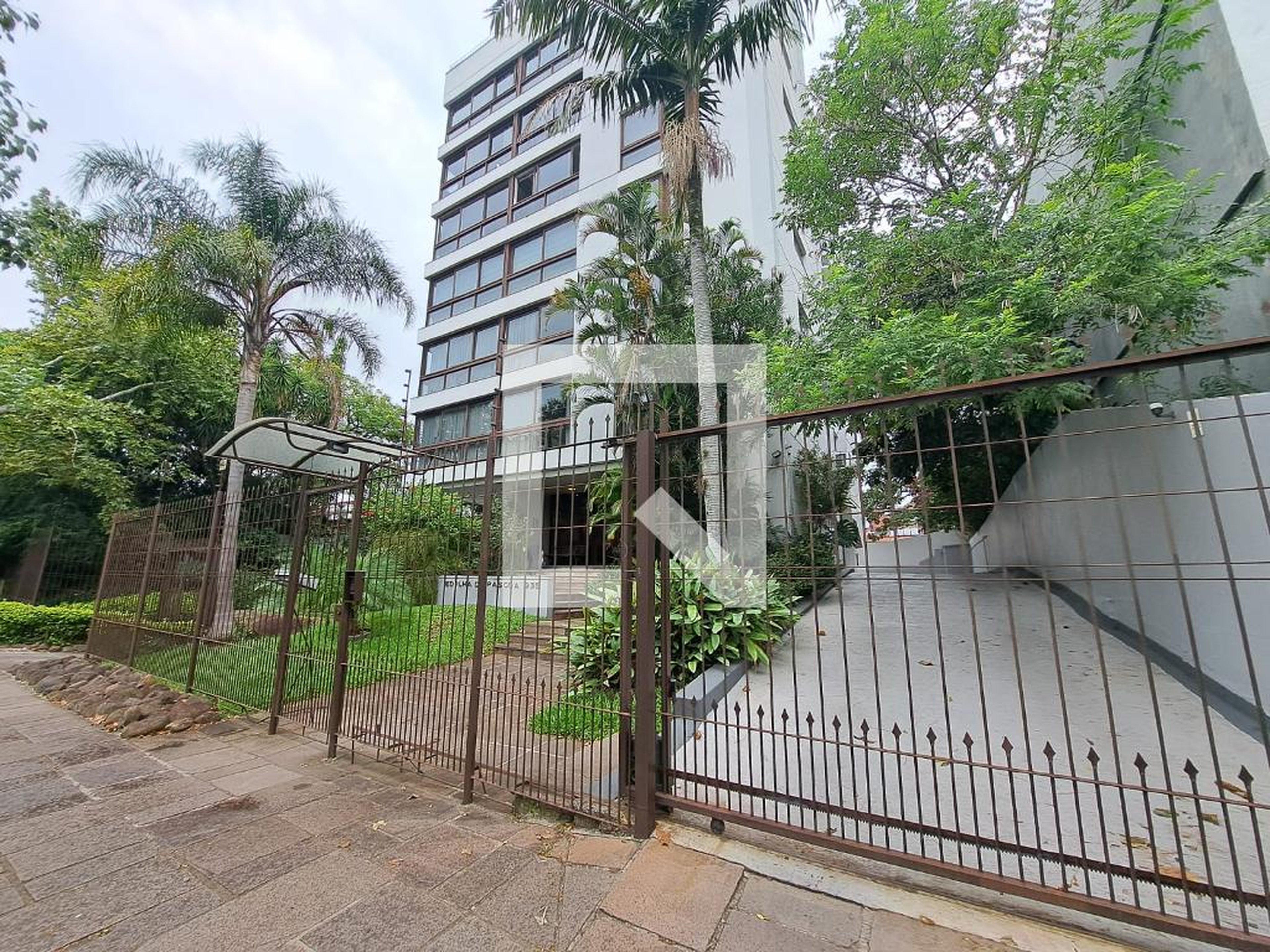 Fachada Condomínio Olha da Páscoas