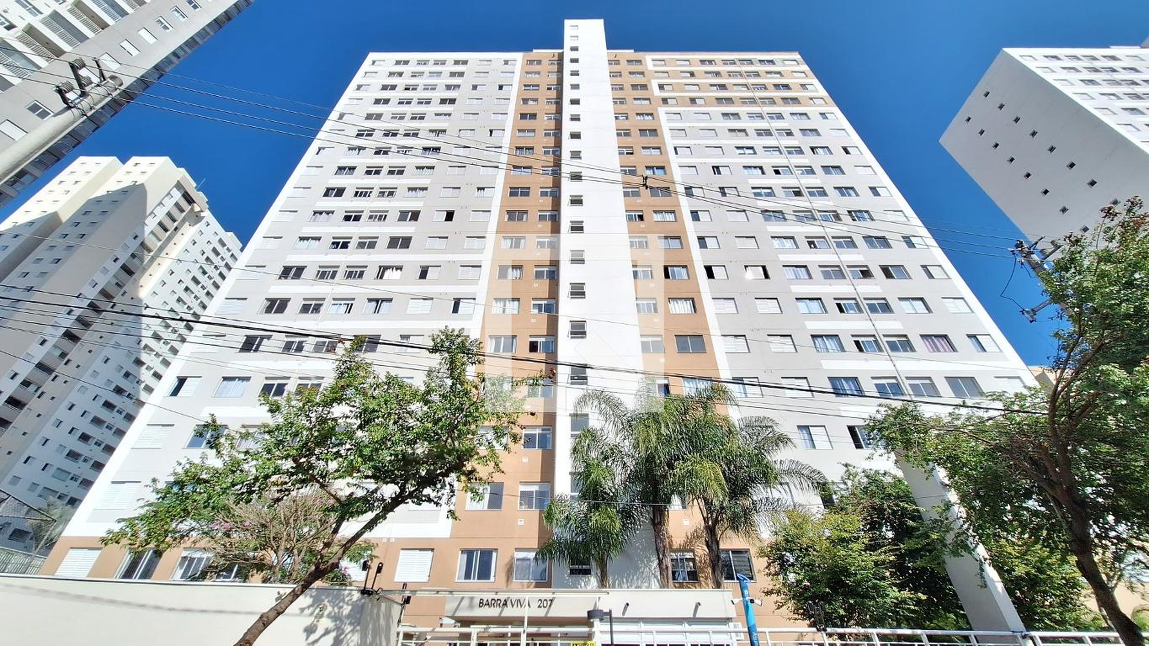 Fachada Condomínio Barra Viva - Torre Alegria apto 301