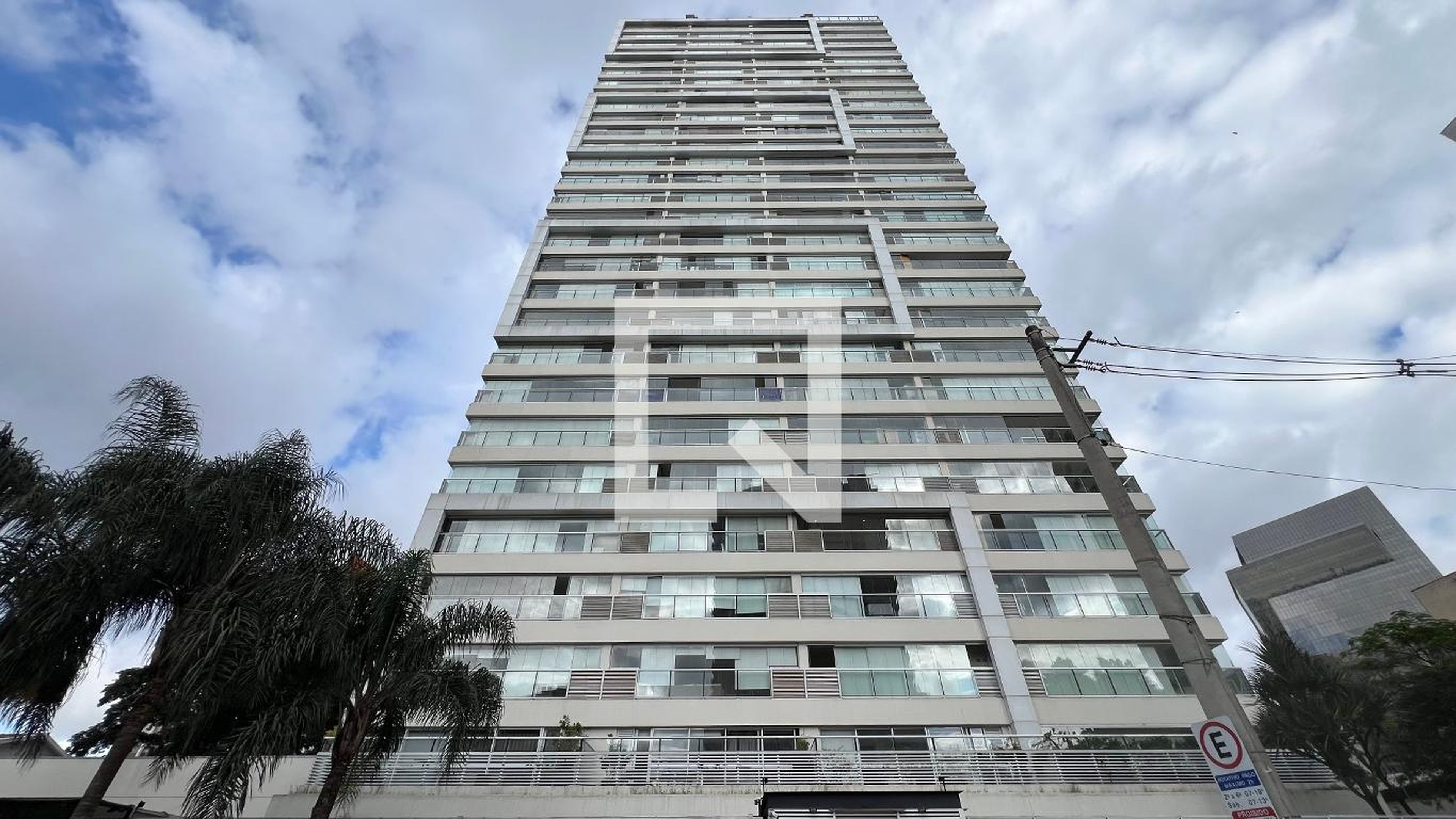 Fachada Condomínio DNA Pinheiros