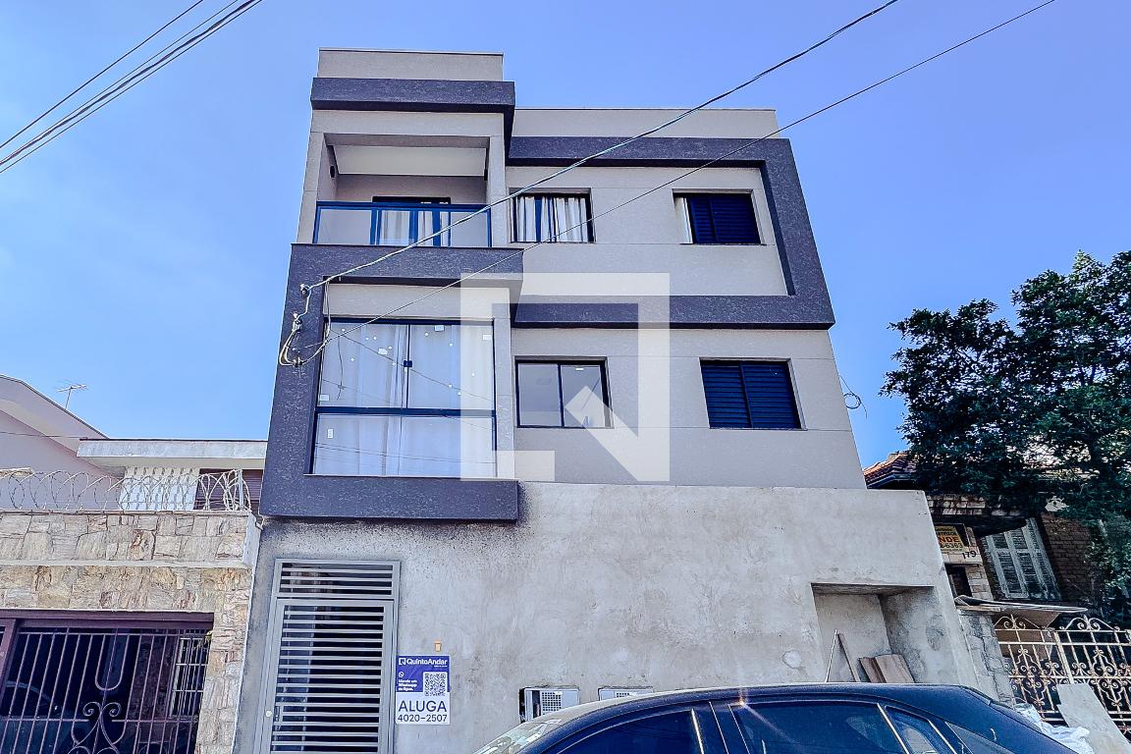 Fachada Condomínio em Rua São José do Barreiro, 173