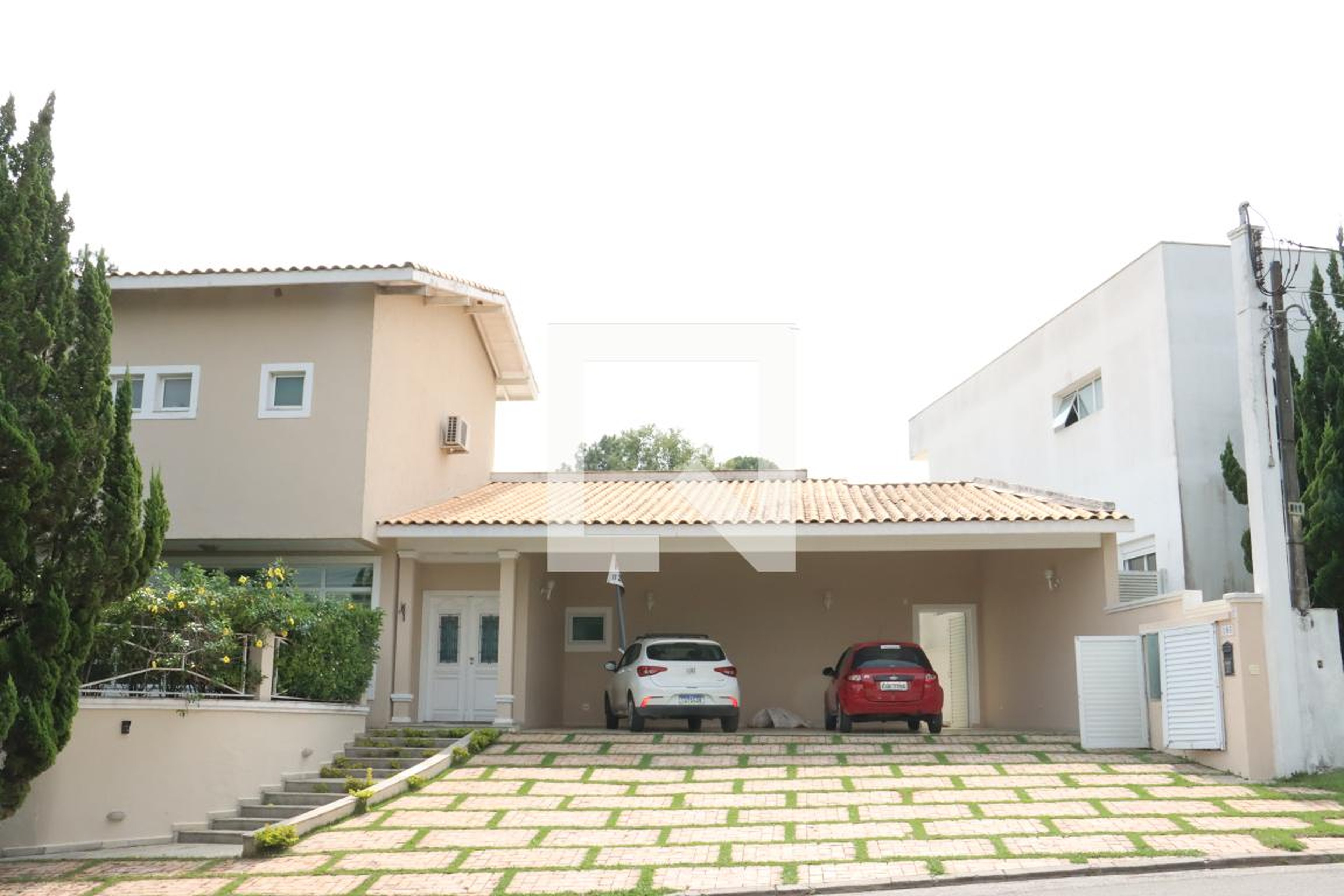 Fachada Condomínio em Avenida Fernando Nobre, 185