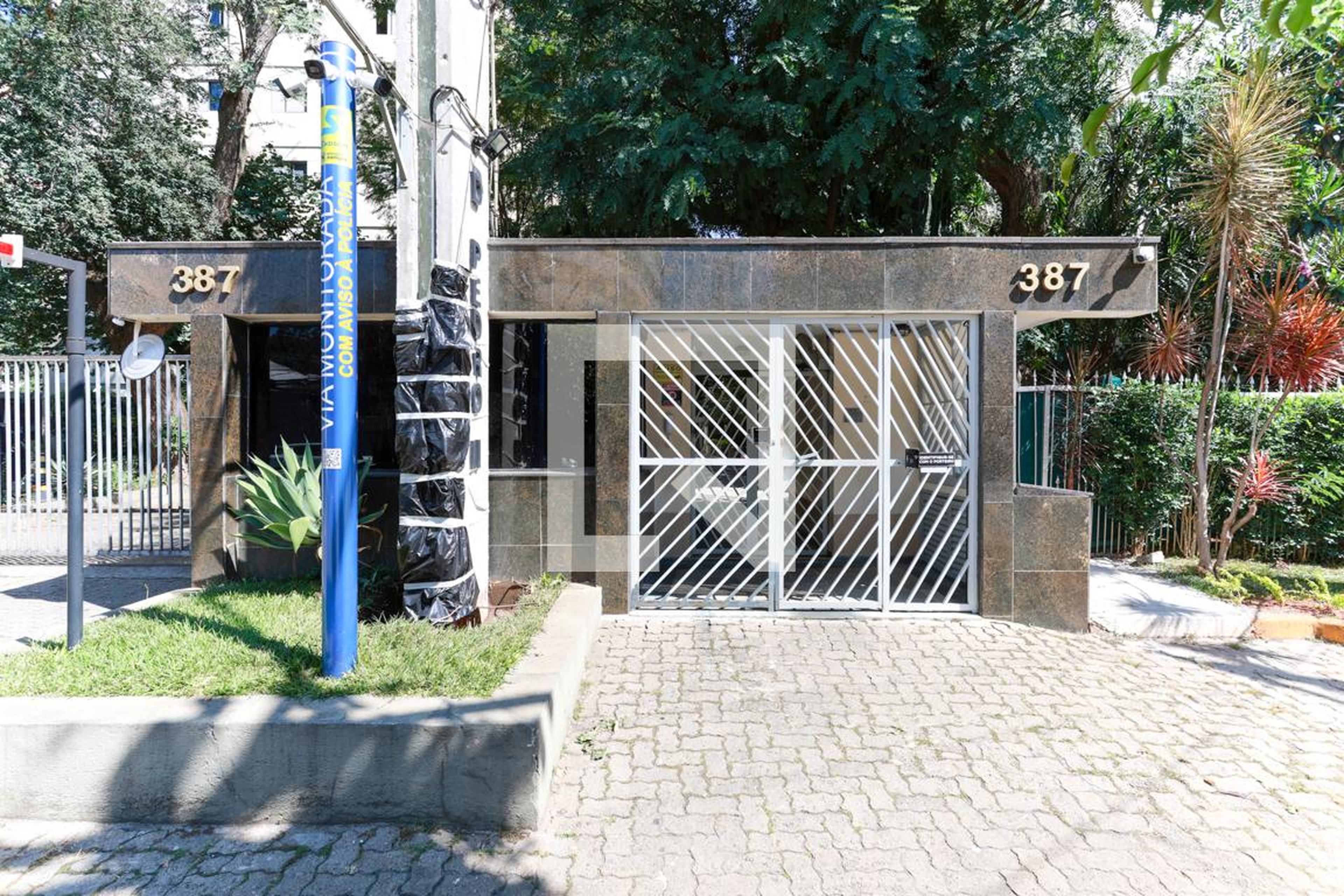 Fachada do condomínio Edifício D Pedro I e II