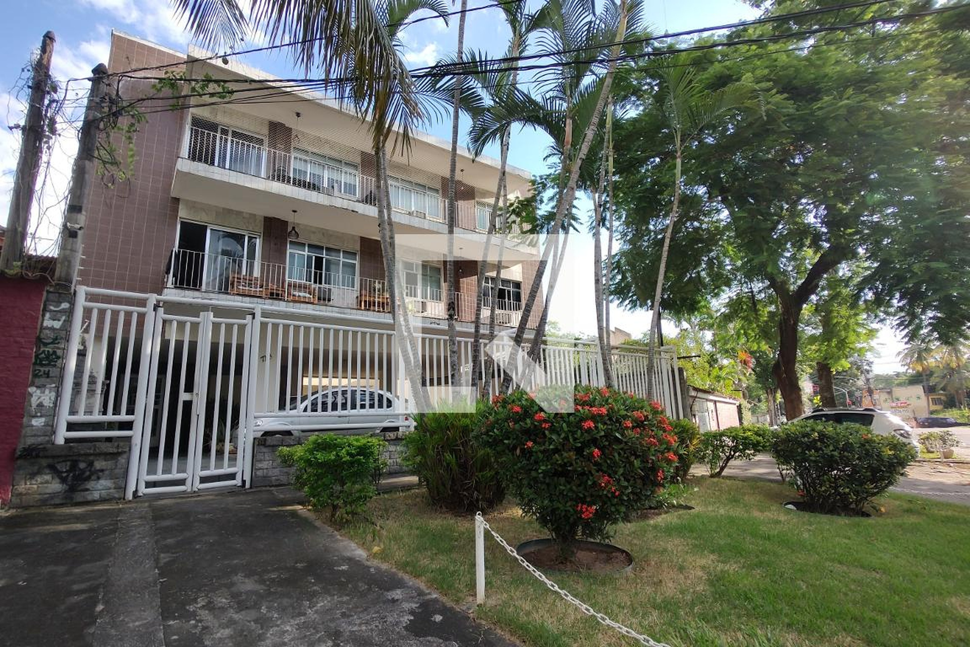 Área comum Condomínio em Estrada do Rio Grande, 723