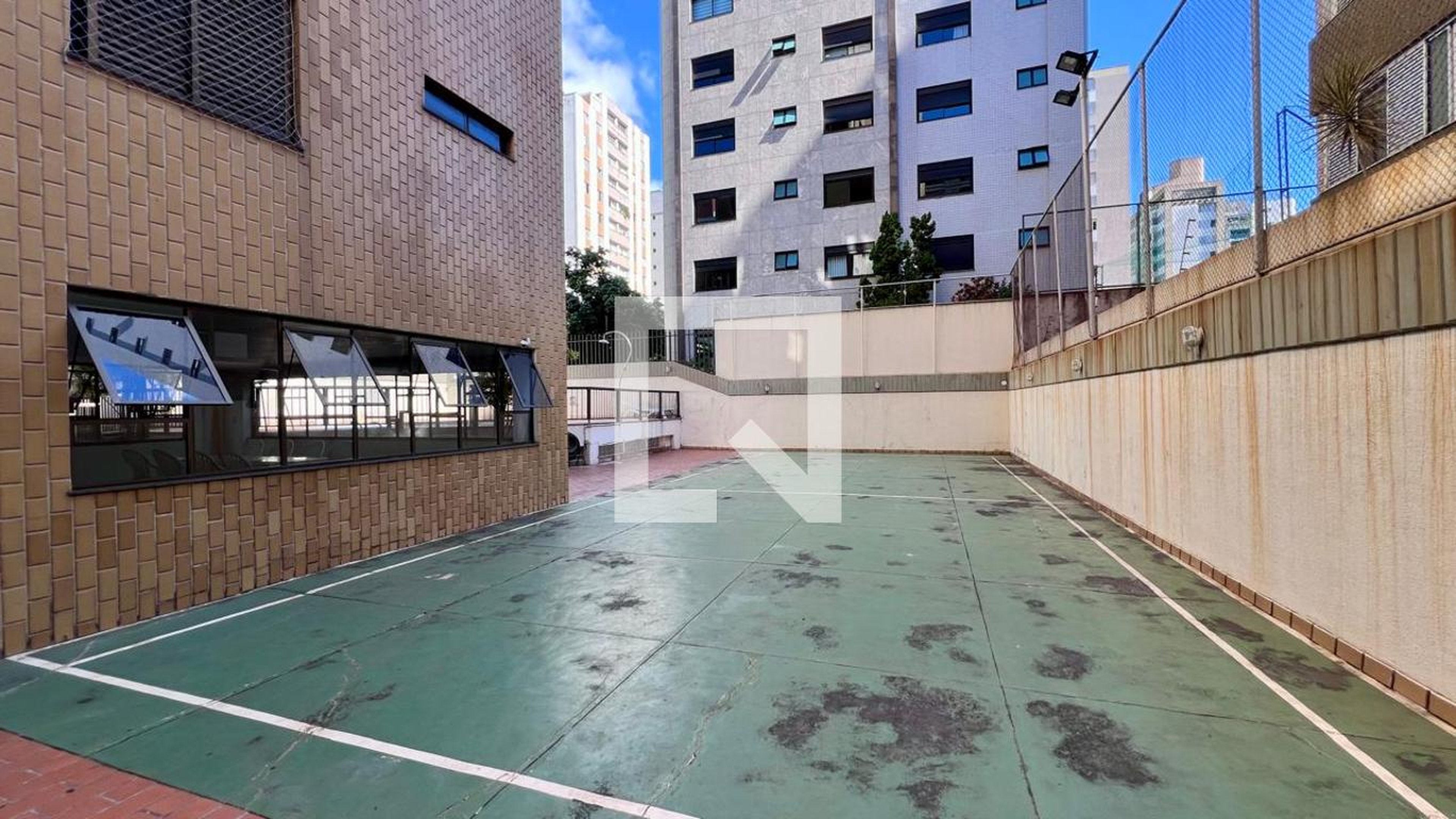 Quadra Esportiva Edifício Tom Jobim