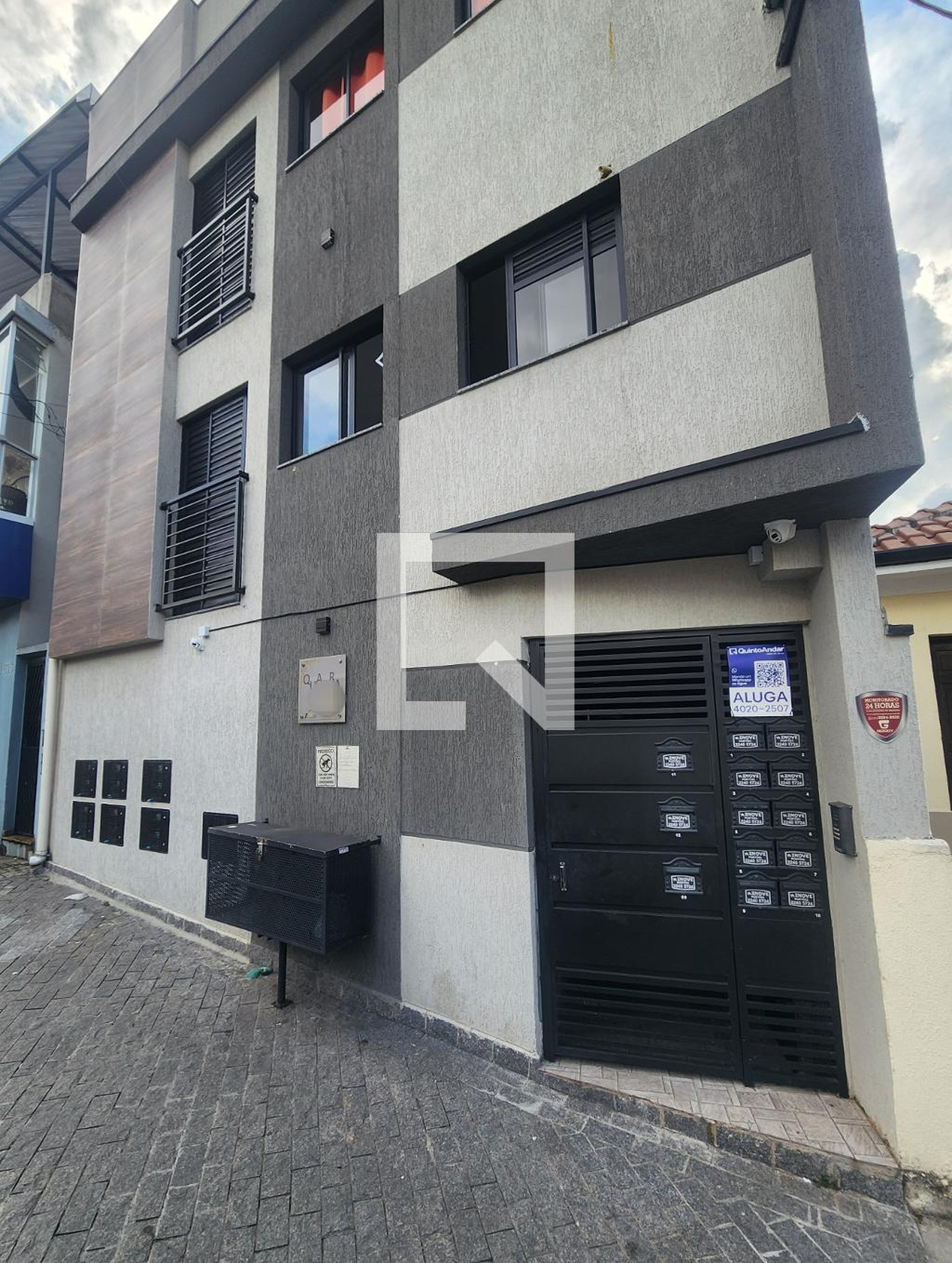 Fachada Condomínio em Avenida Maestro Villa-Lobos, 615