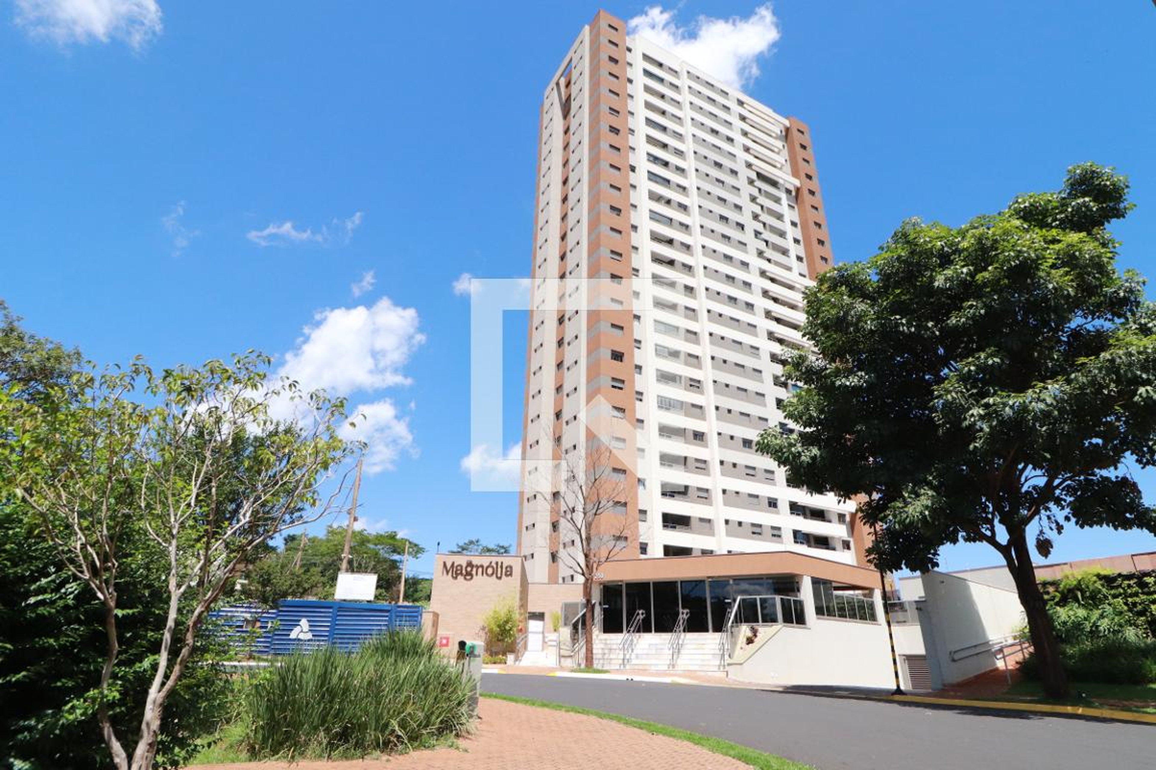 Fachada Condomínio Cipreste Jardim Botanico