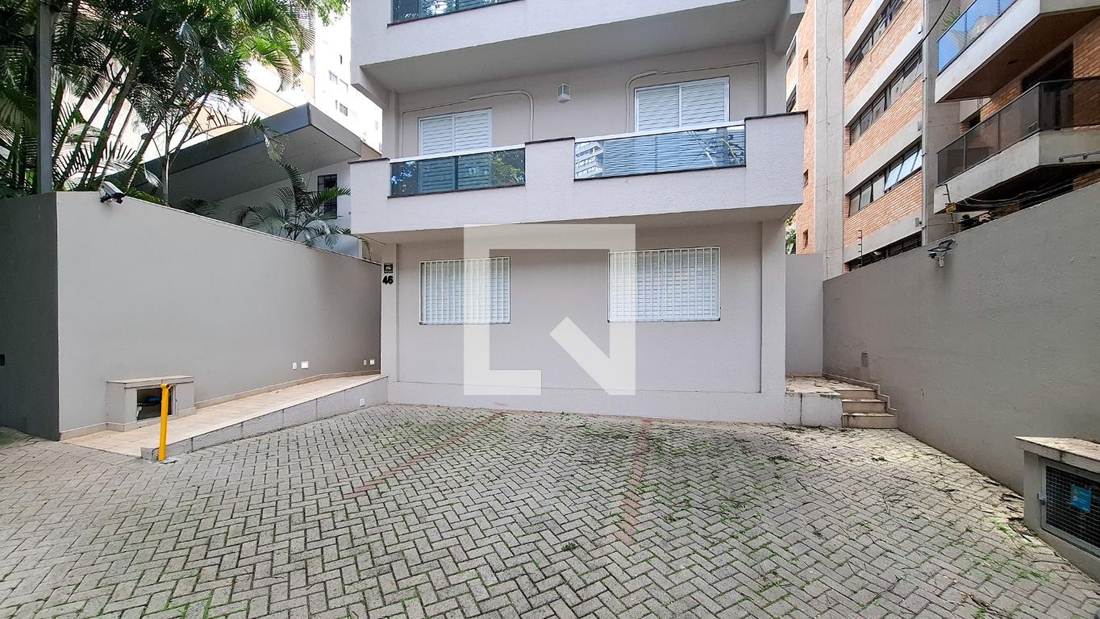 Fachada do Prédio Condomínio Oswaldo Bittar