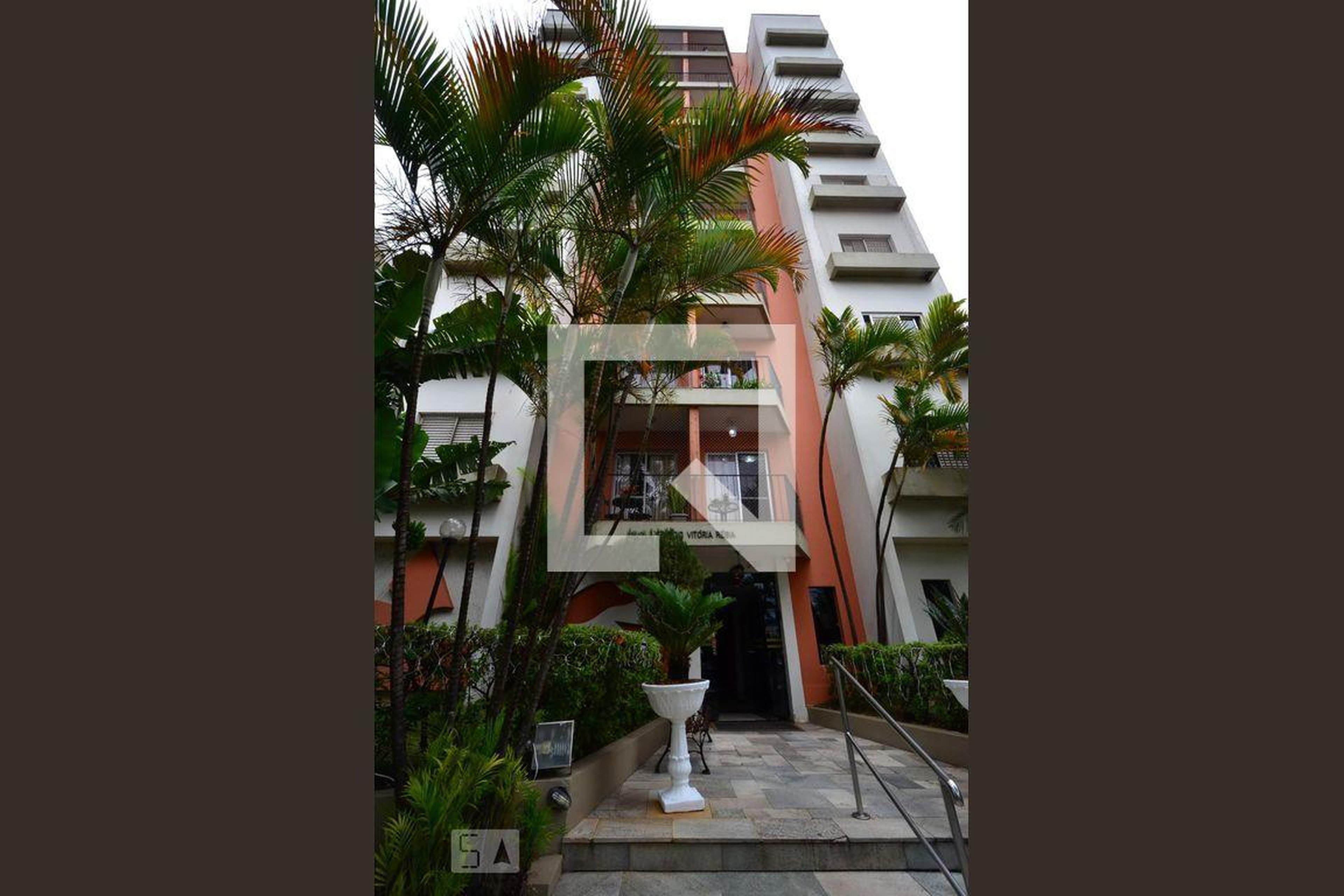 Fachada do Prédio Condomínio Vitória Régia