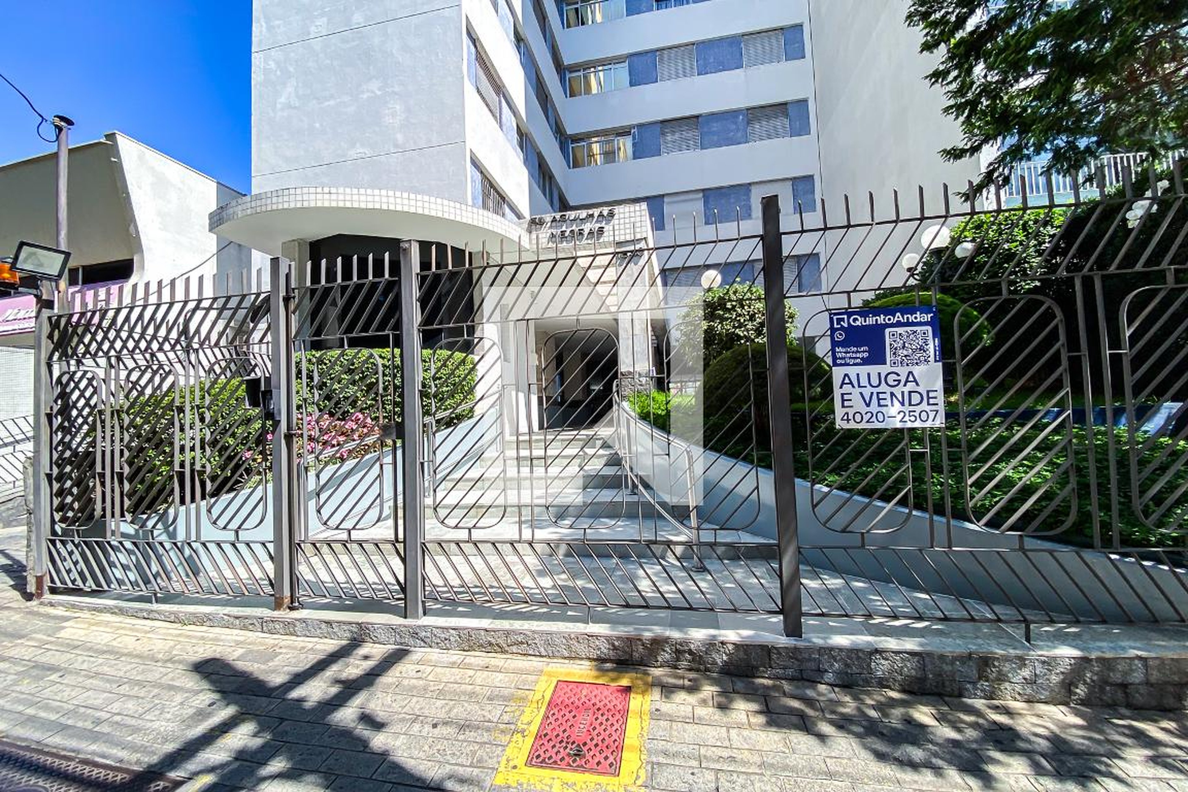 Entrada - Edifício Agulhas Negras