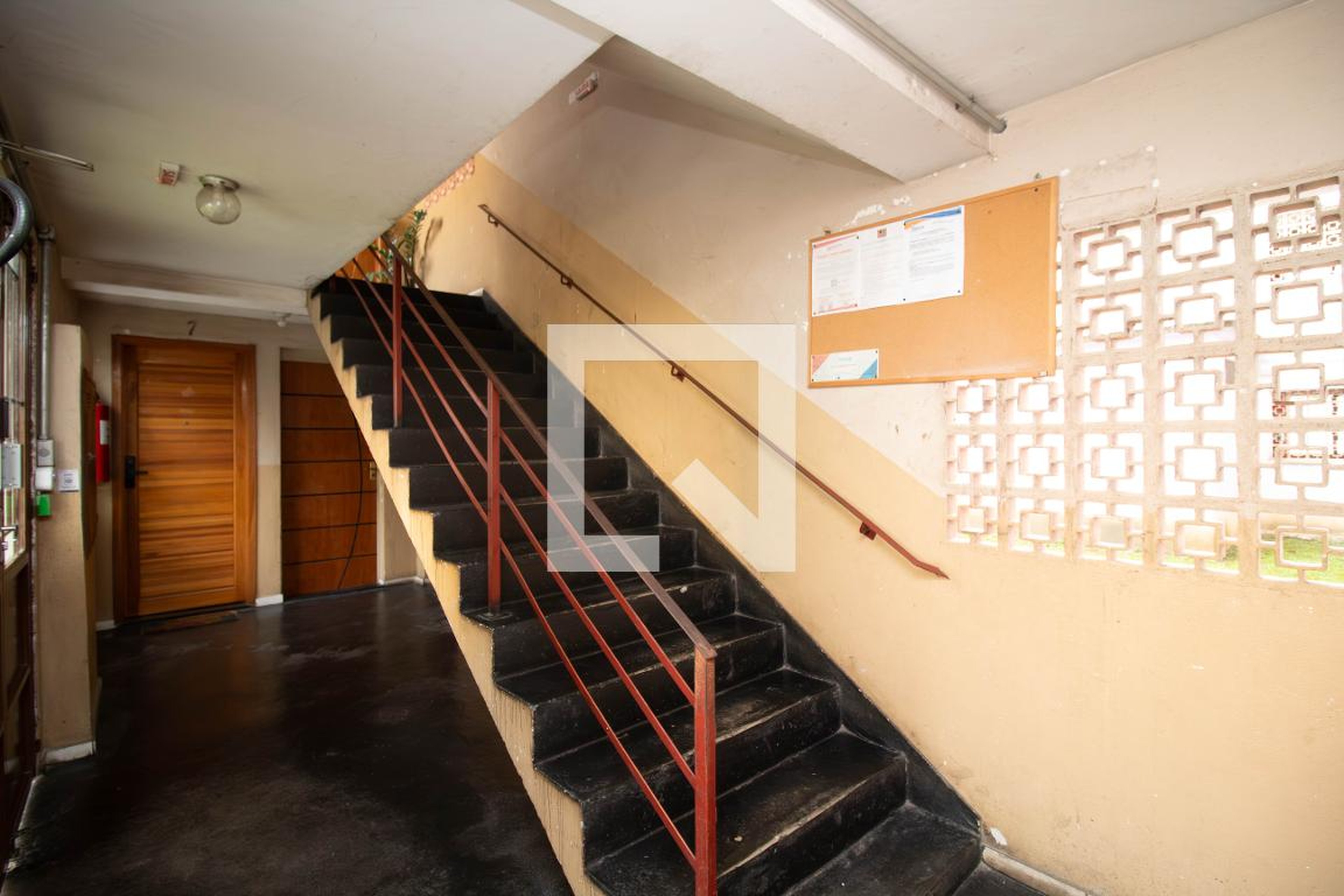 Hall de entrada Condomínio Ametista
