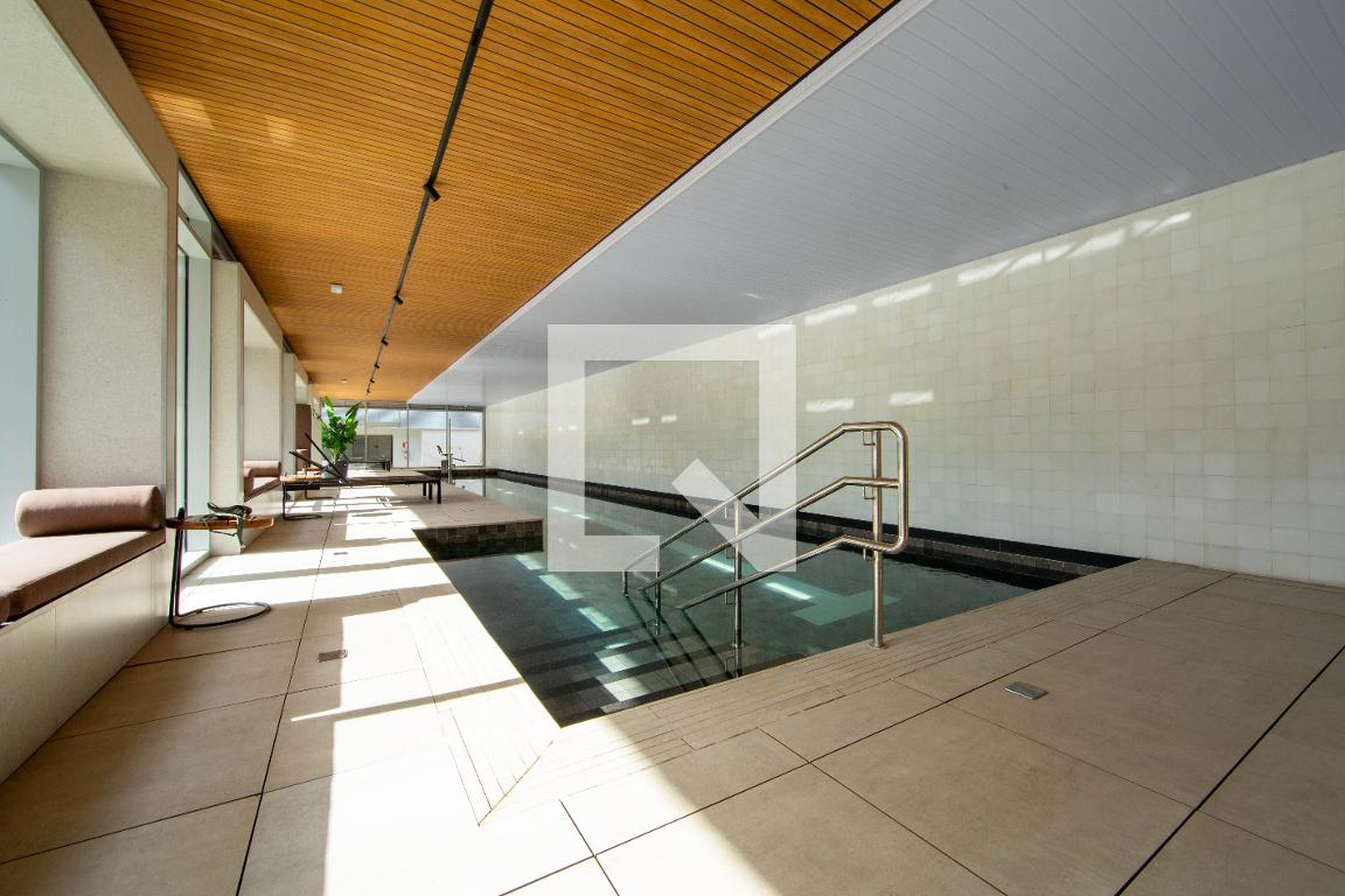 PISCINA COBERTA - History