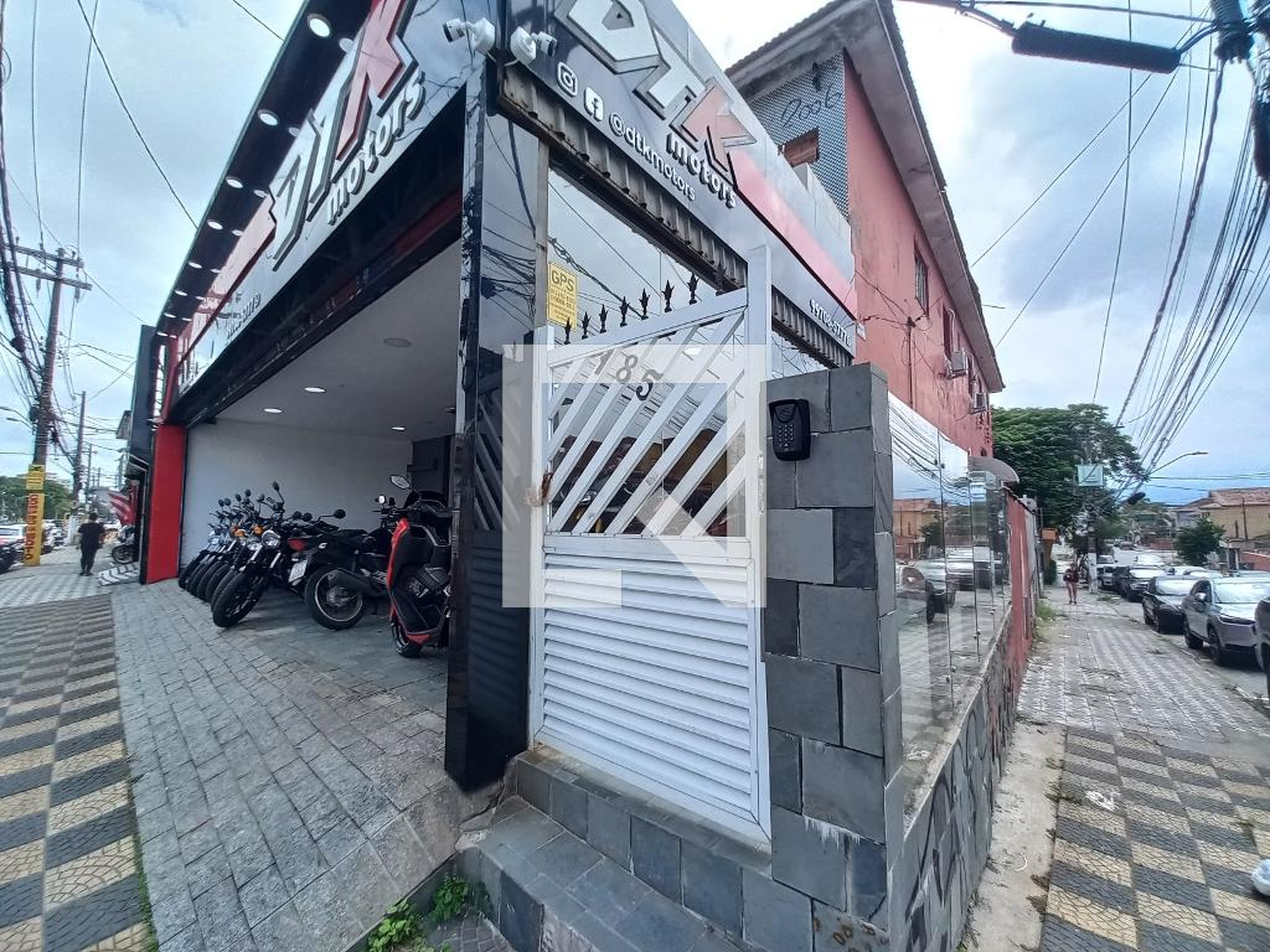 Fachada do Prédio Edificio Riveira