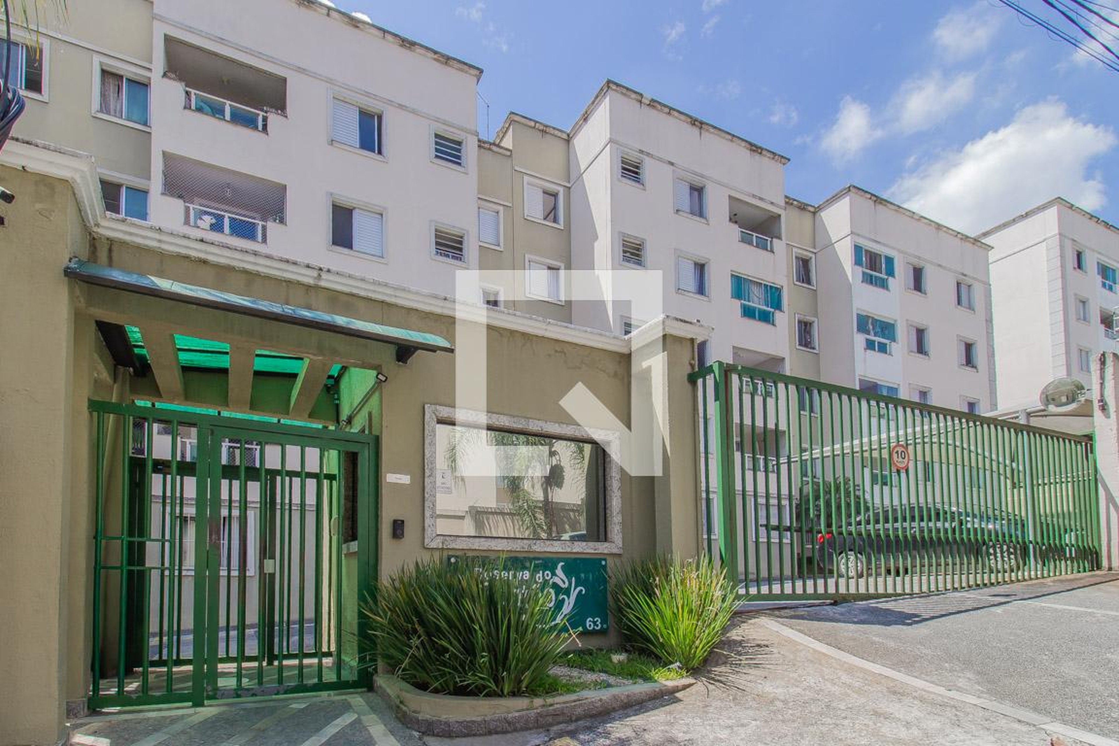 Fachada Condomínio Reserva do Cantão
