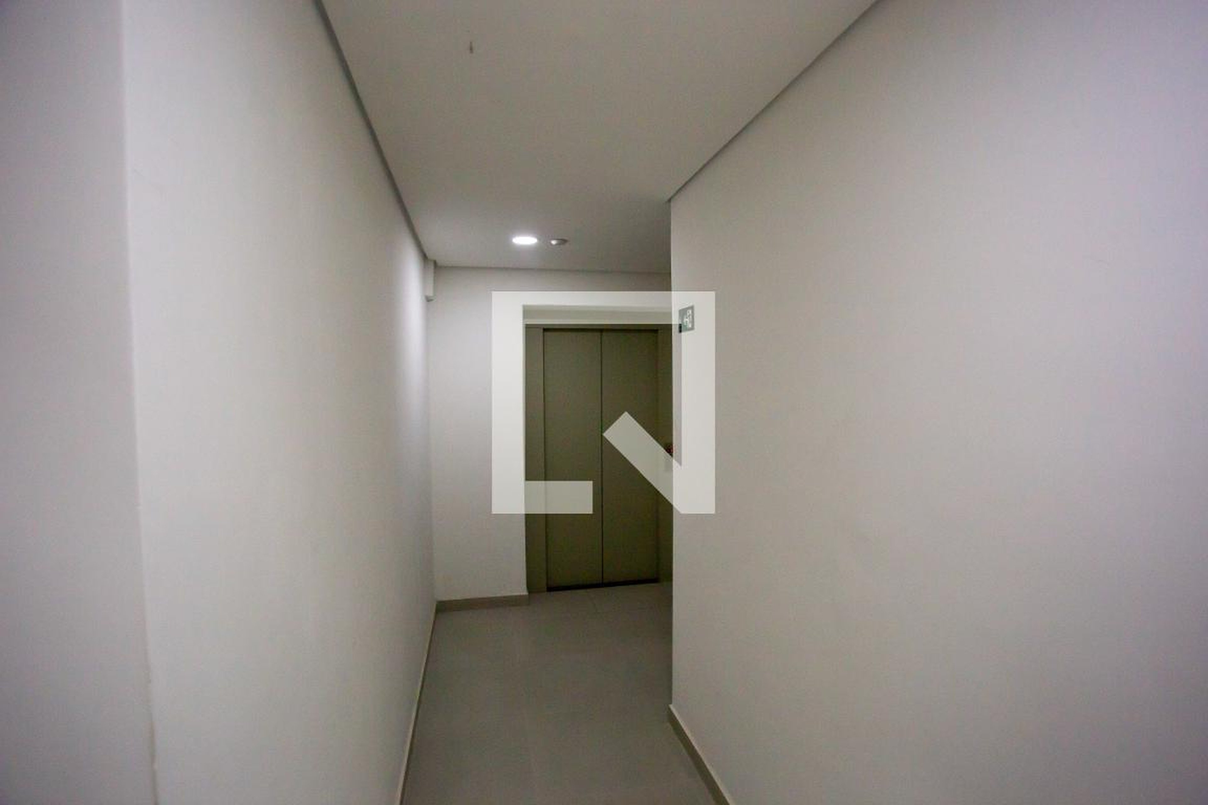 Hall de entrada - Upside Diadema
