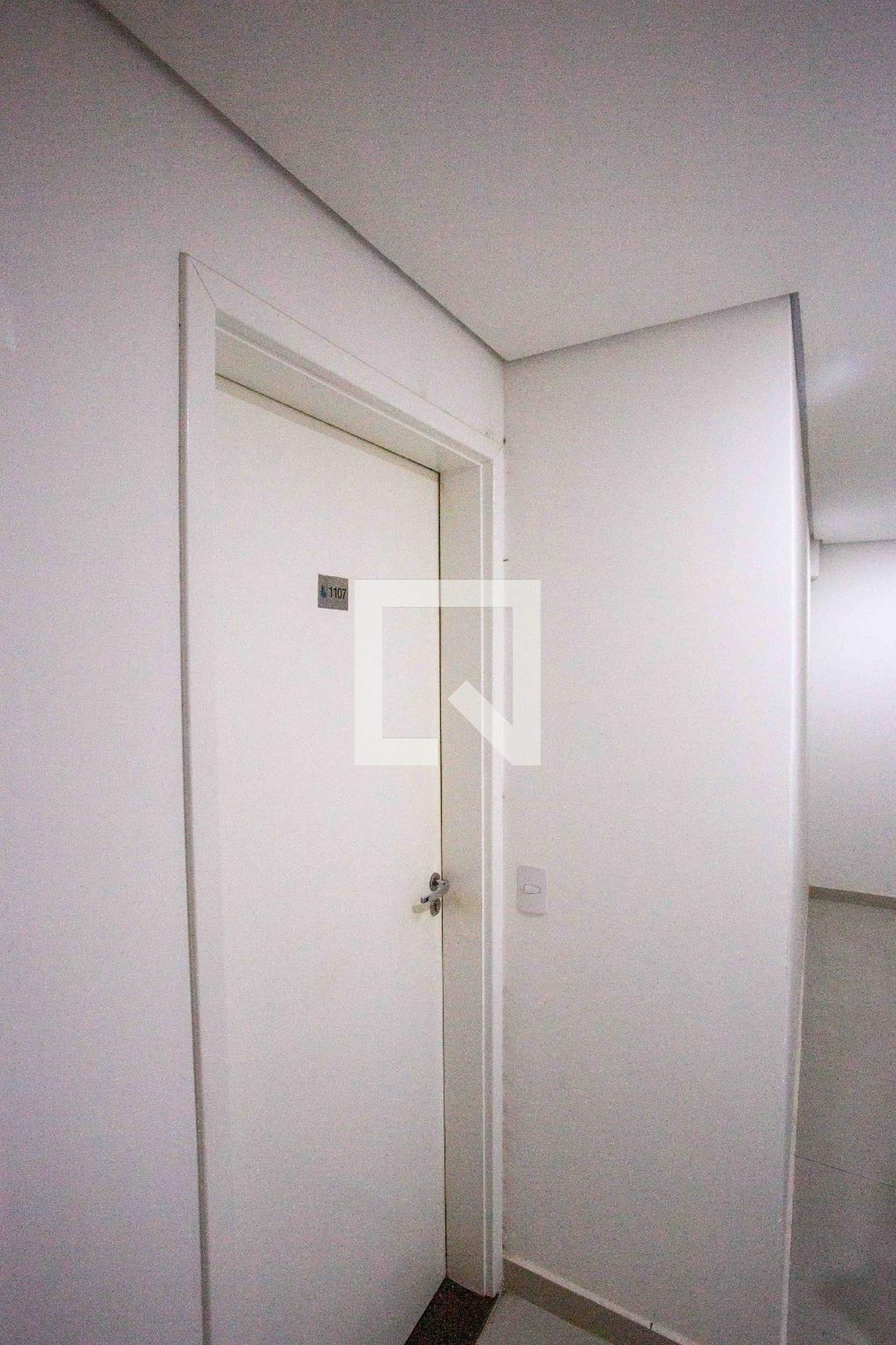 Hall de entrada - Upside Diadema