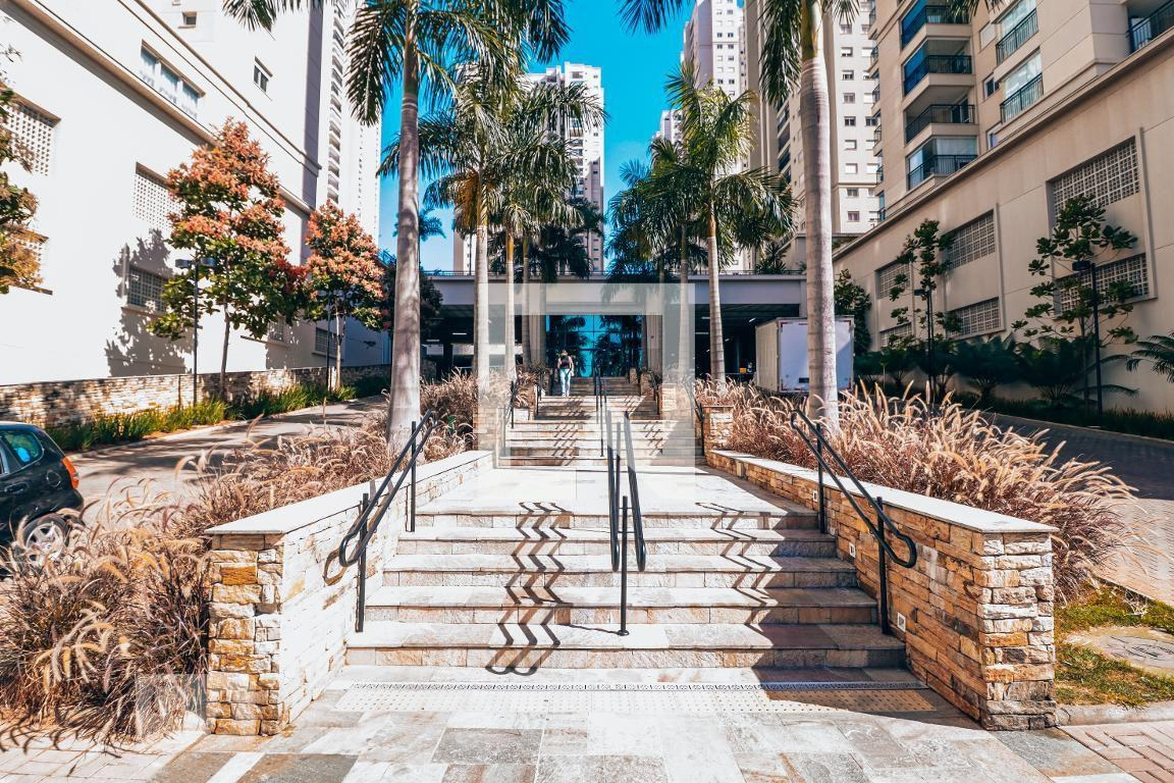 Fachada Condomínio Cidade Maia