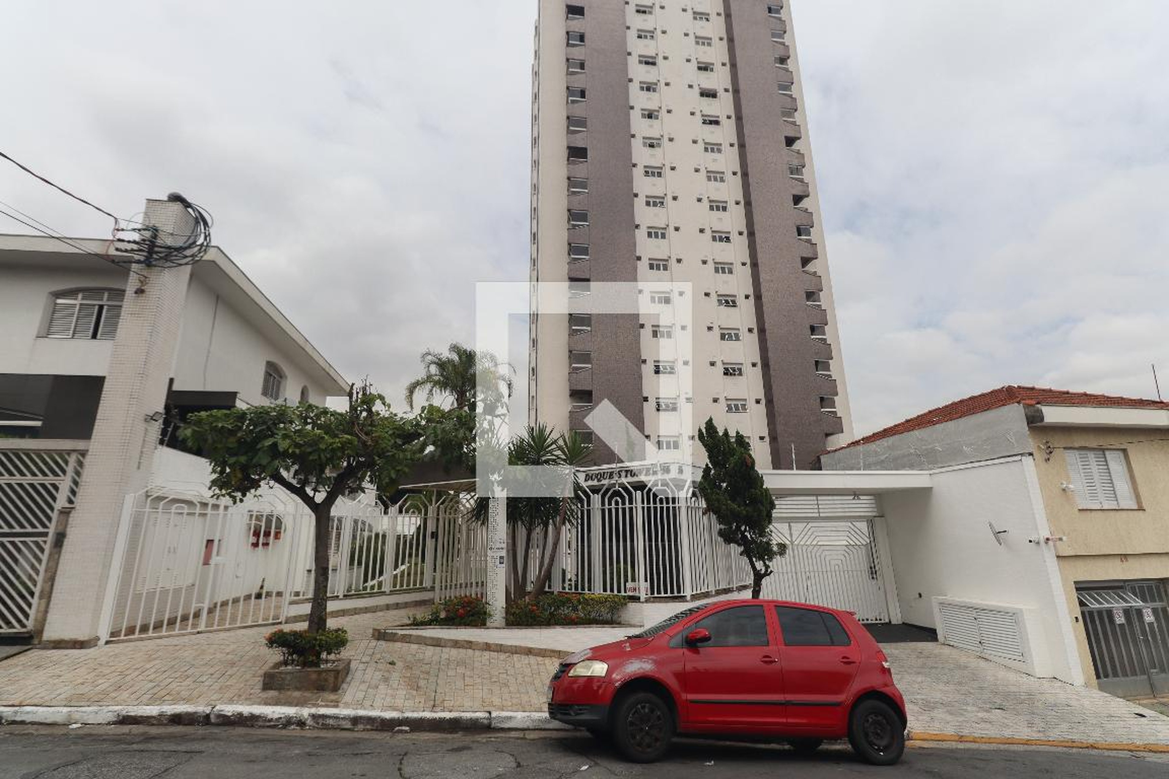 Fachada Edifício Duques Tower