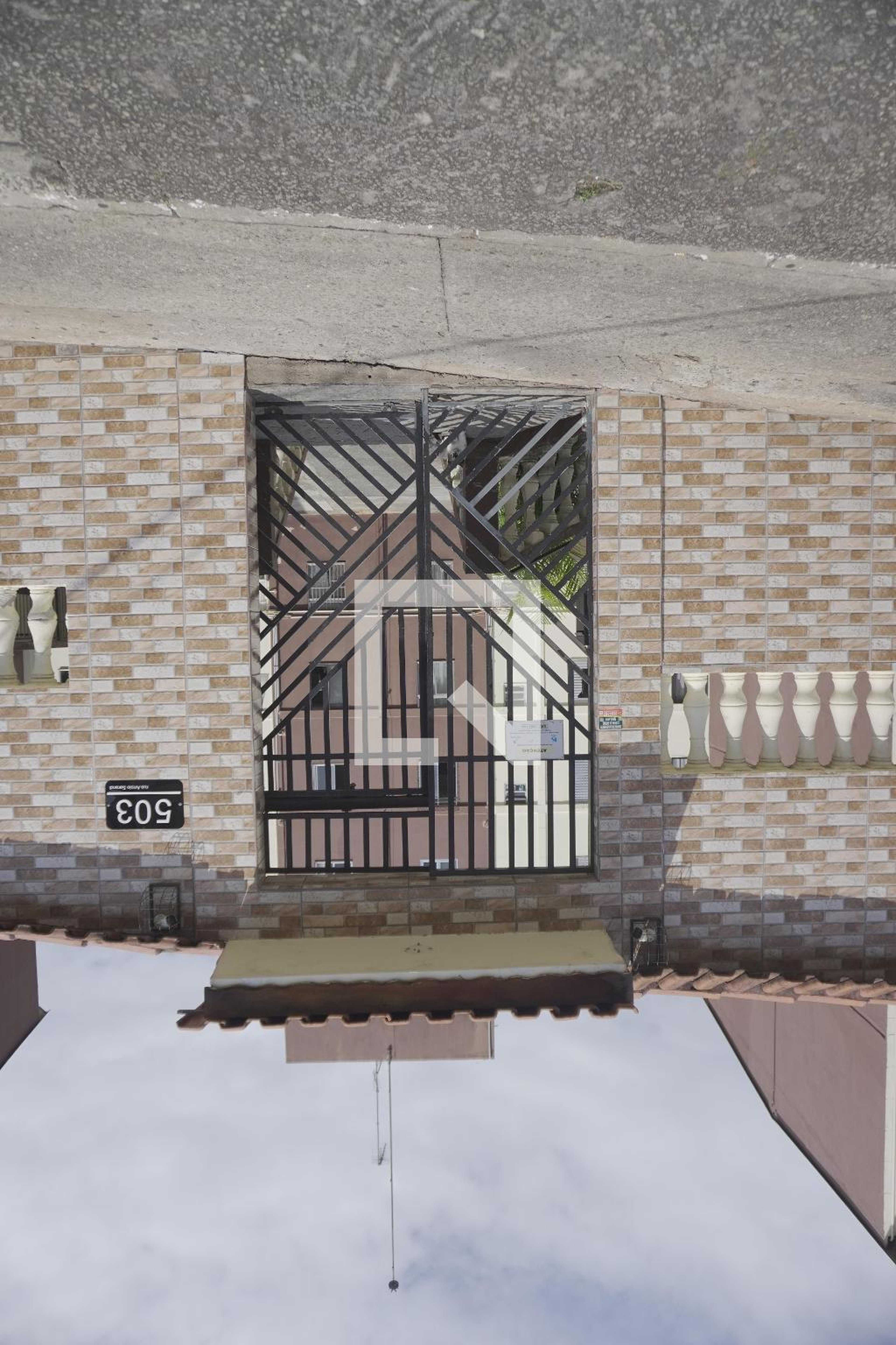 Fachada Condomínio em Rua Arroio Sarandi, 503