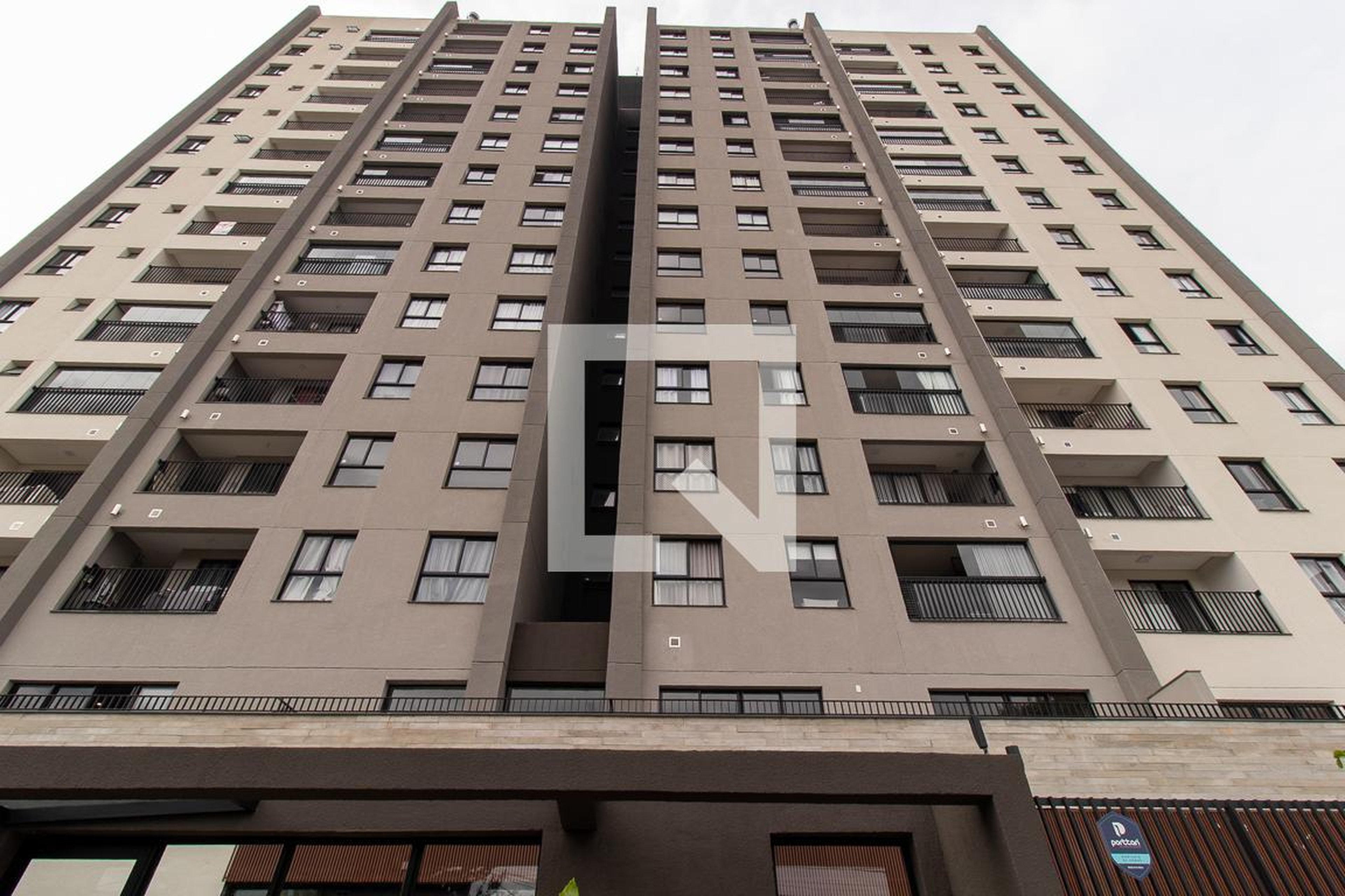 Fachada do Prédio Condomínio em Rua Brasílio Bacellar Filho, 946