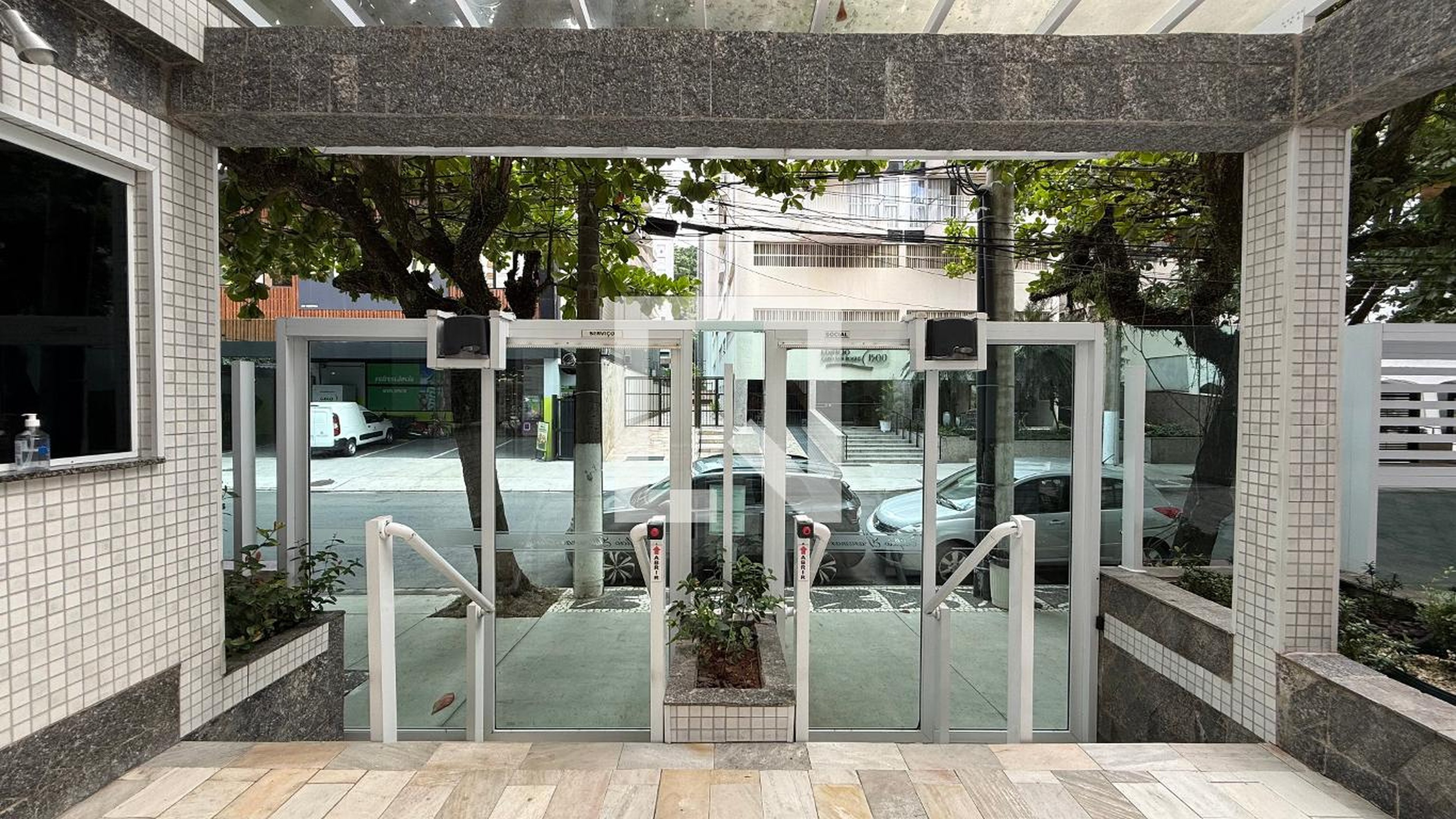 Fachada Condomínio Guarumar