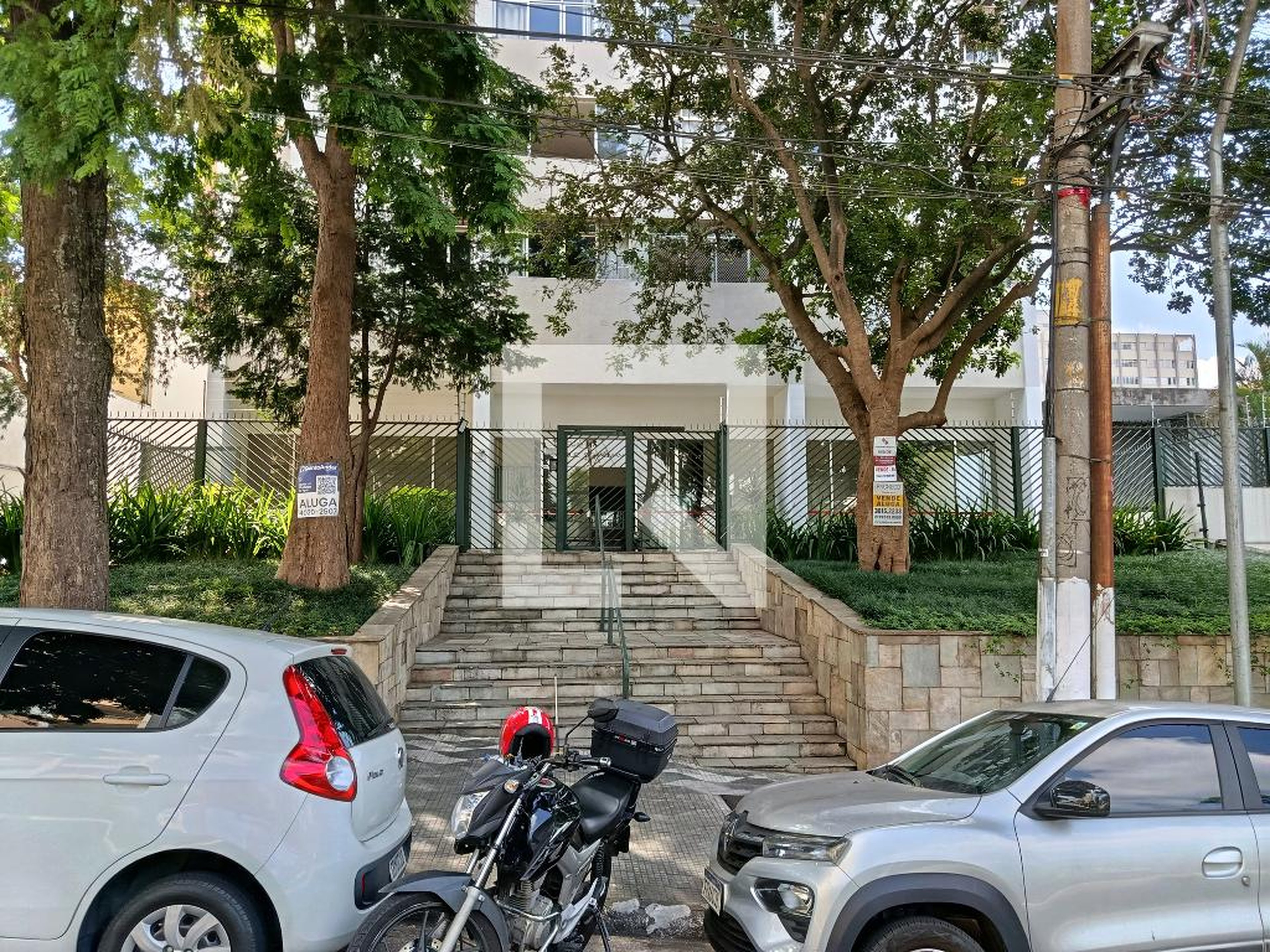 Fachada Condomínio Henrique Schaumann