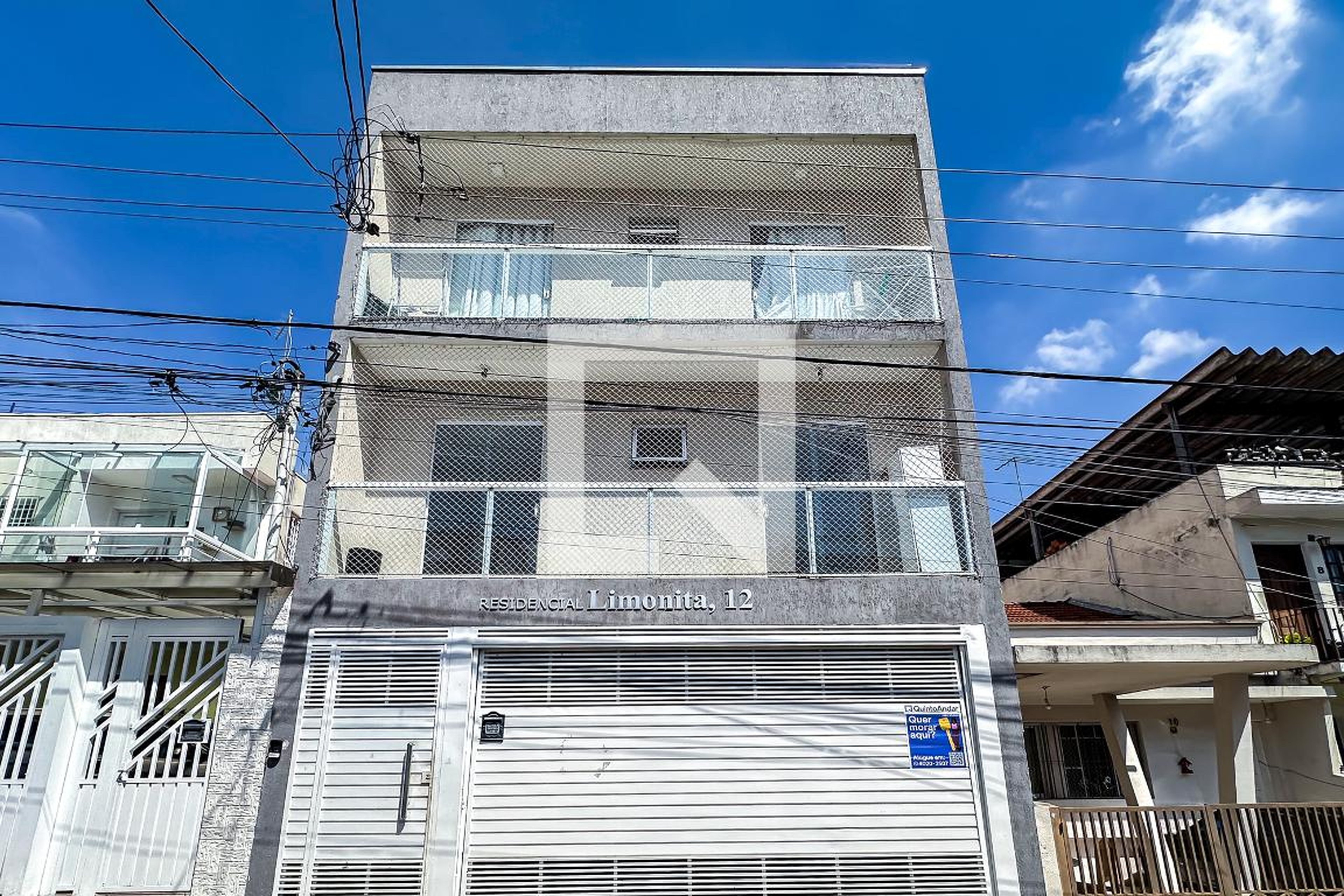 Fachada Residencial Limonita 12
