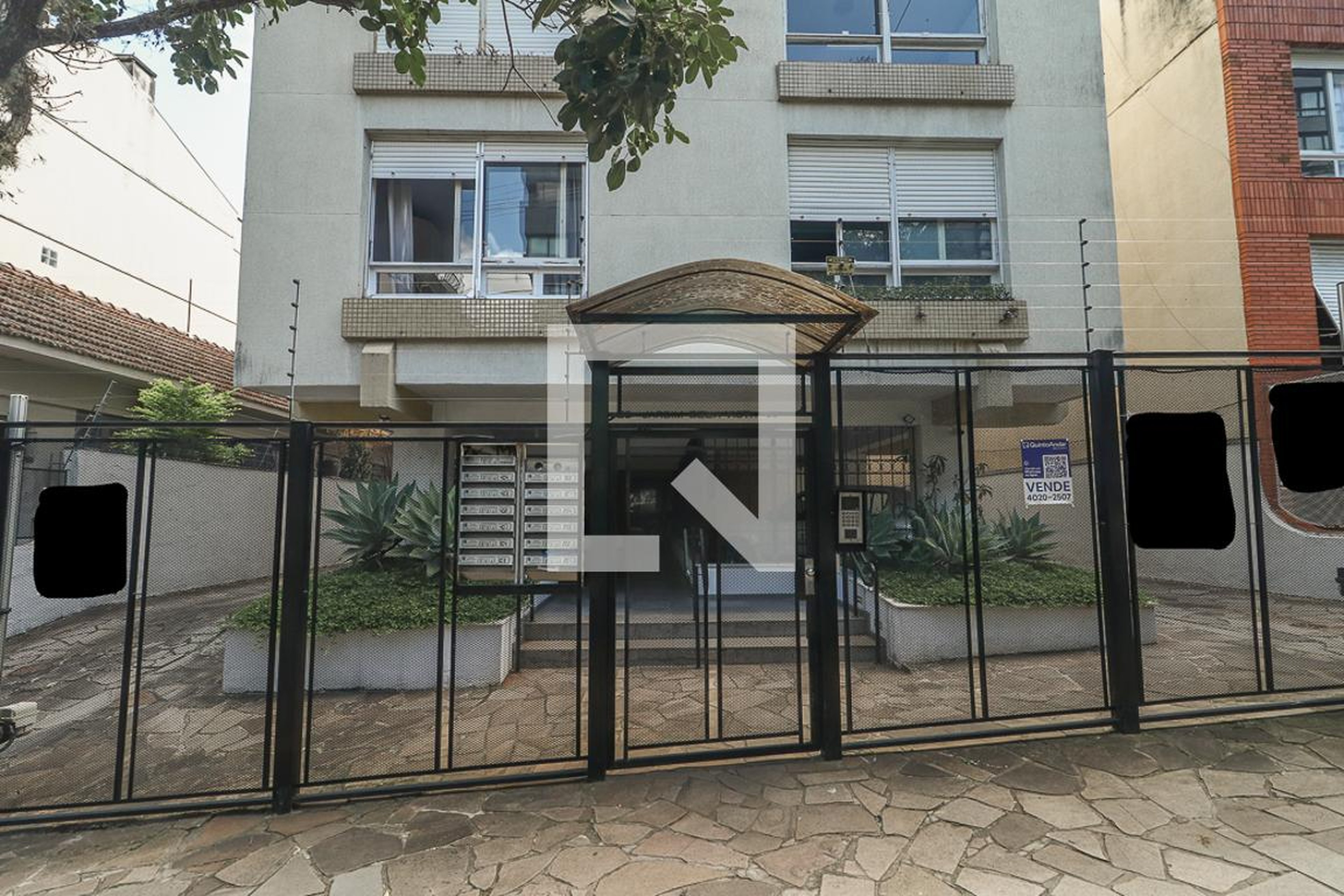 Fachada Condomínio em Rua Barão de Ubá, 66