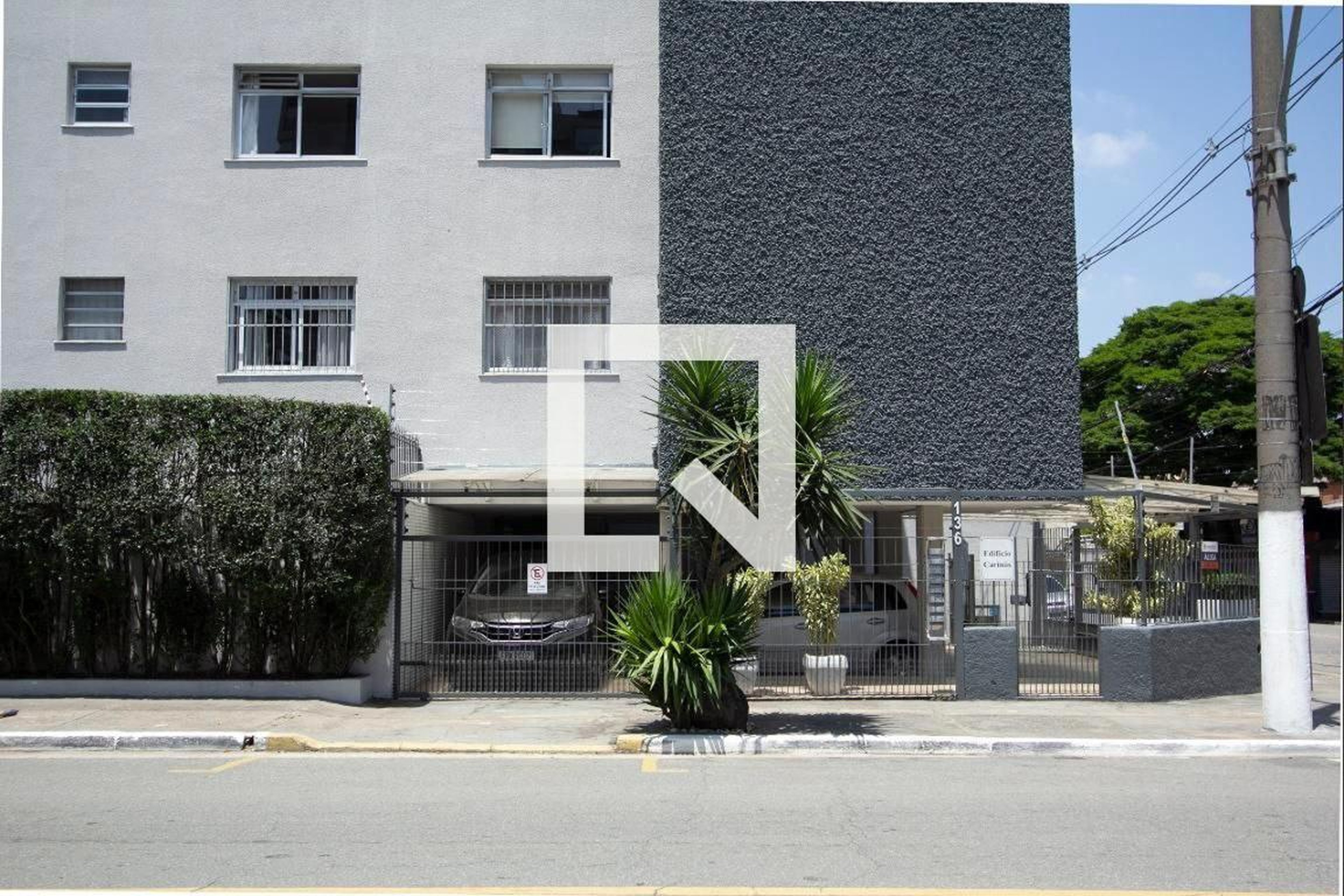 Fachada Edifício Carinás