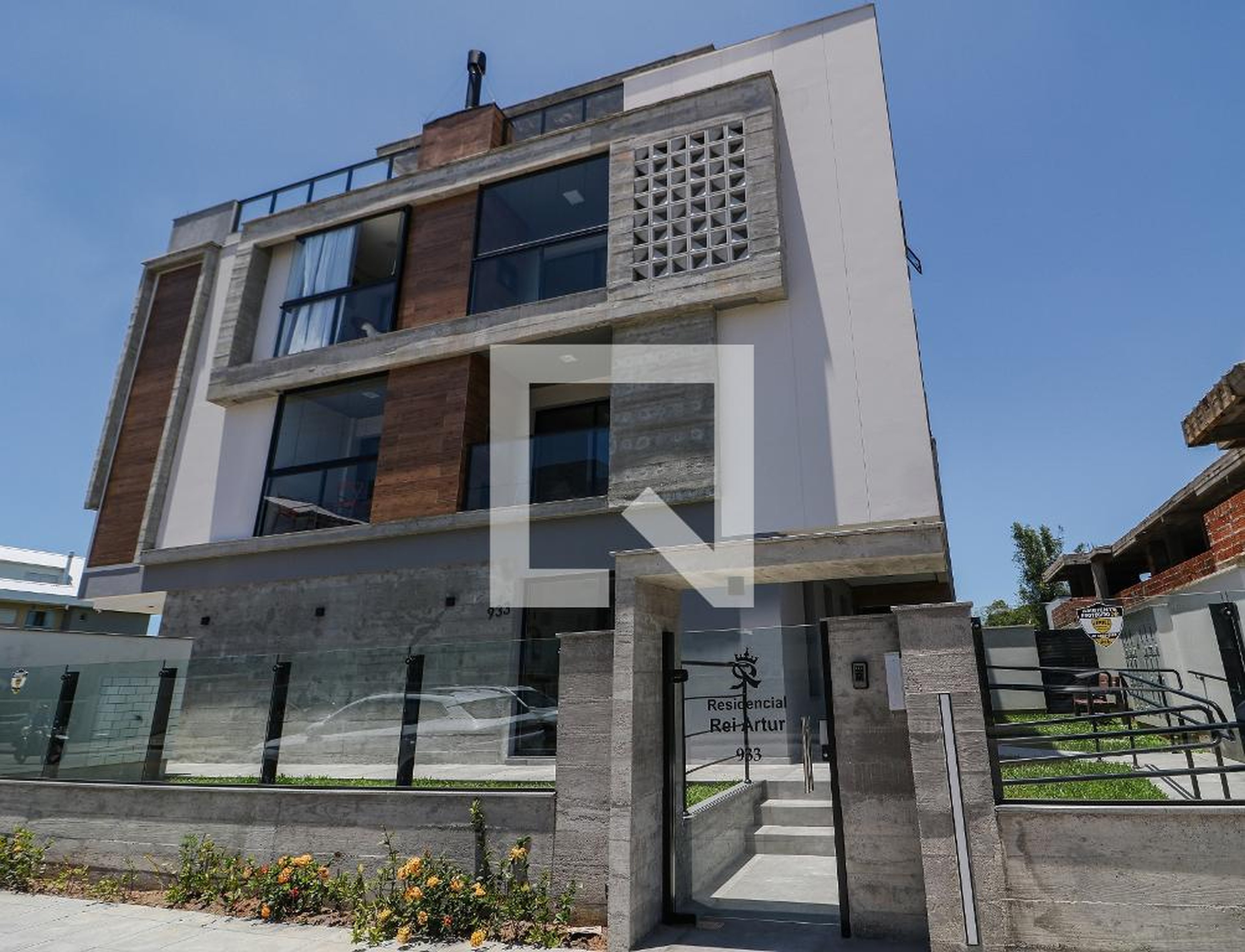 Fachada Residencial Rei Artur