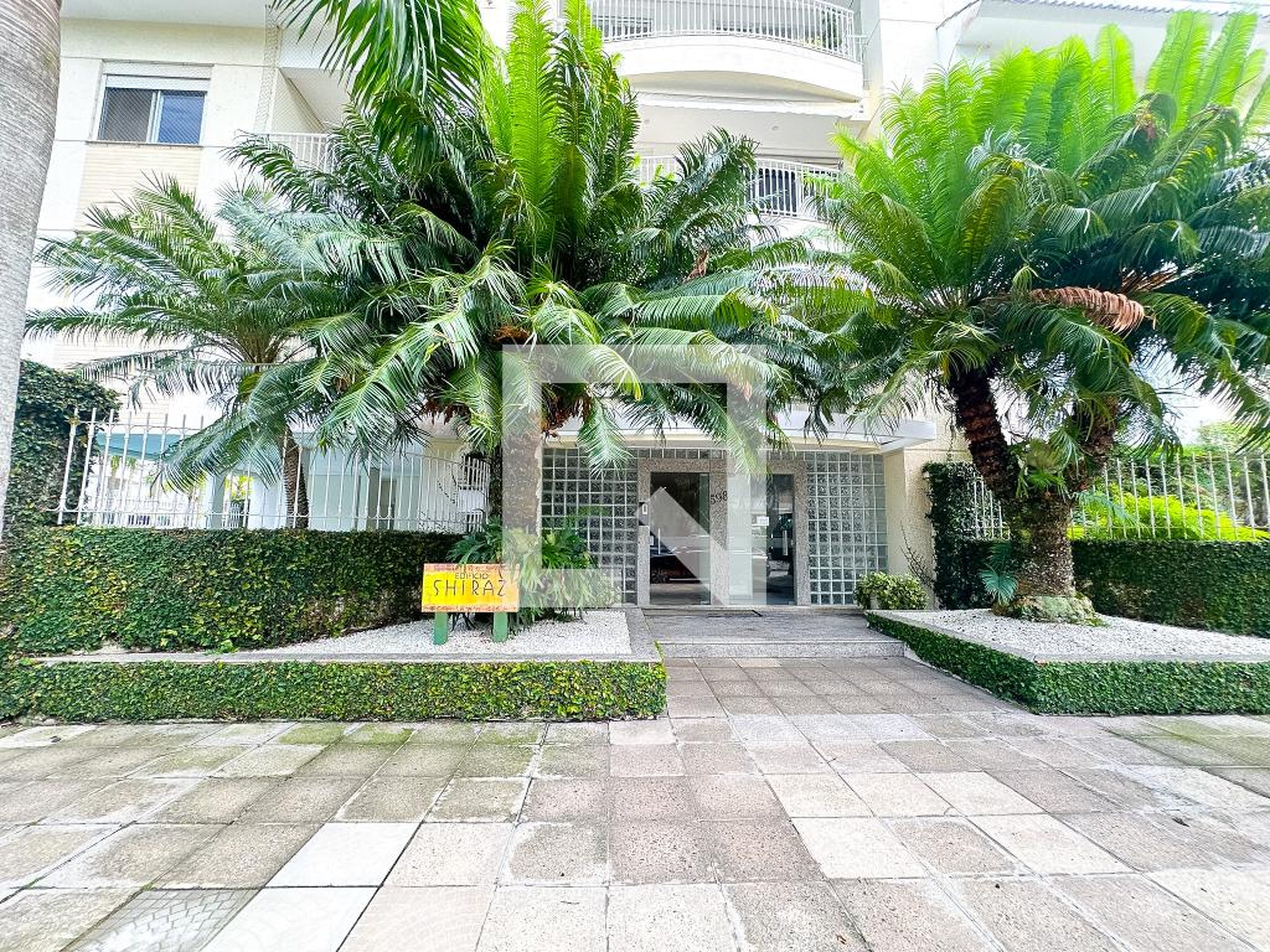 Fachada Condomínio shiraz