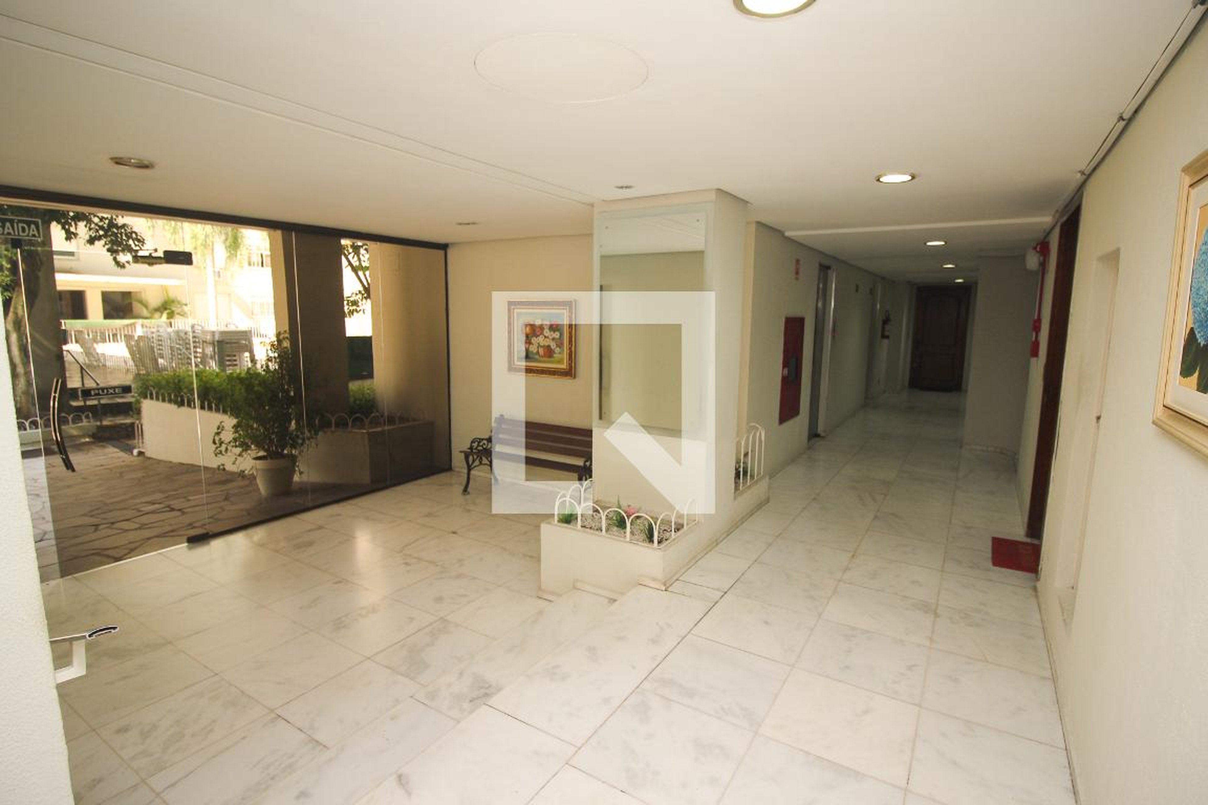 Hall de entrada - Portal dos Coqueiros