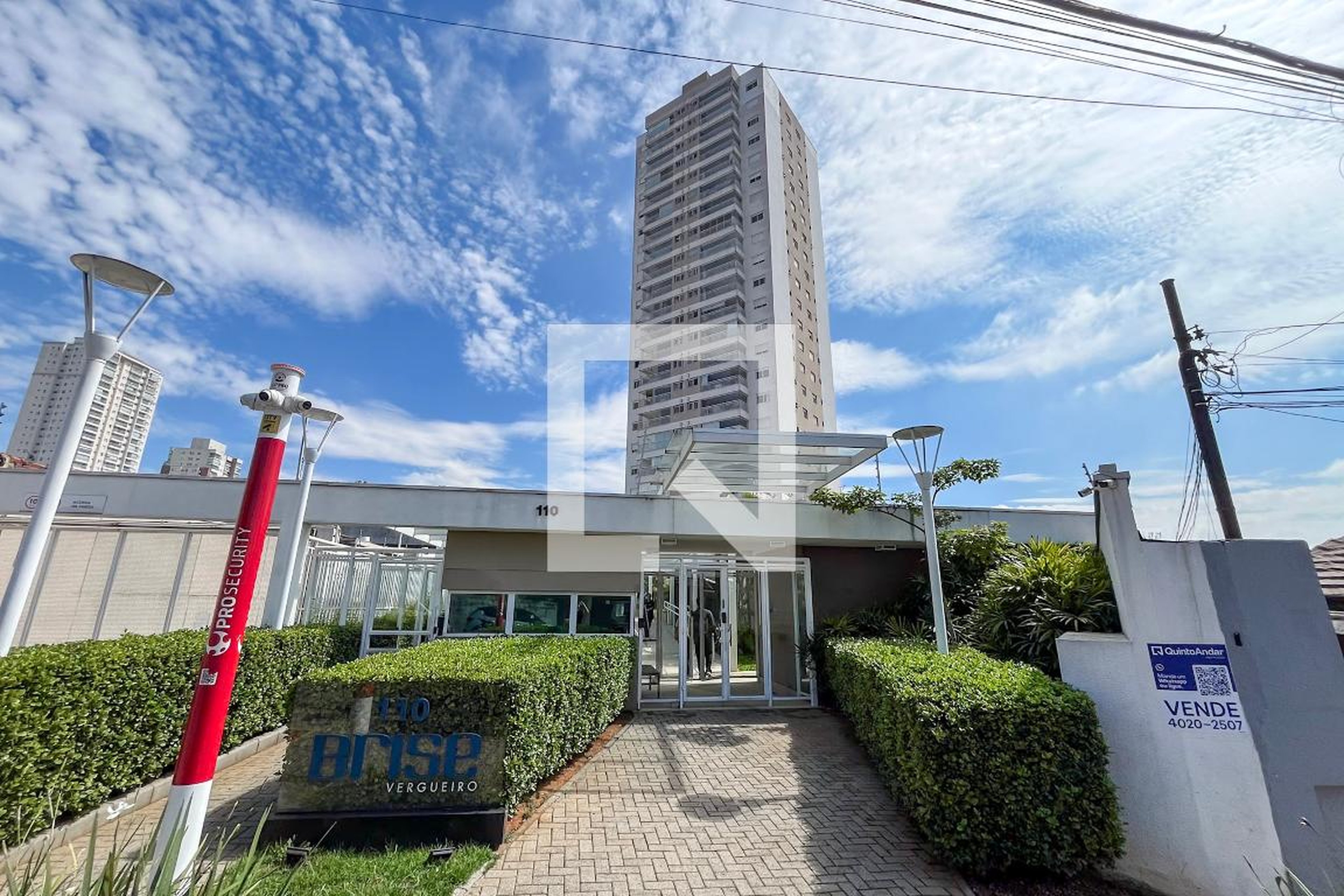 Fachada Condomínio Brise Vergueiro