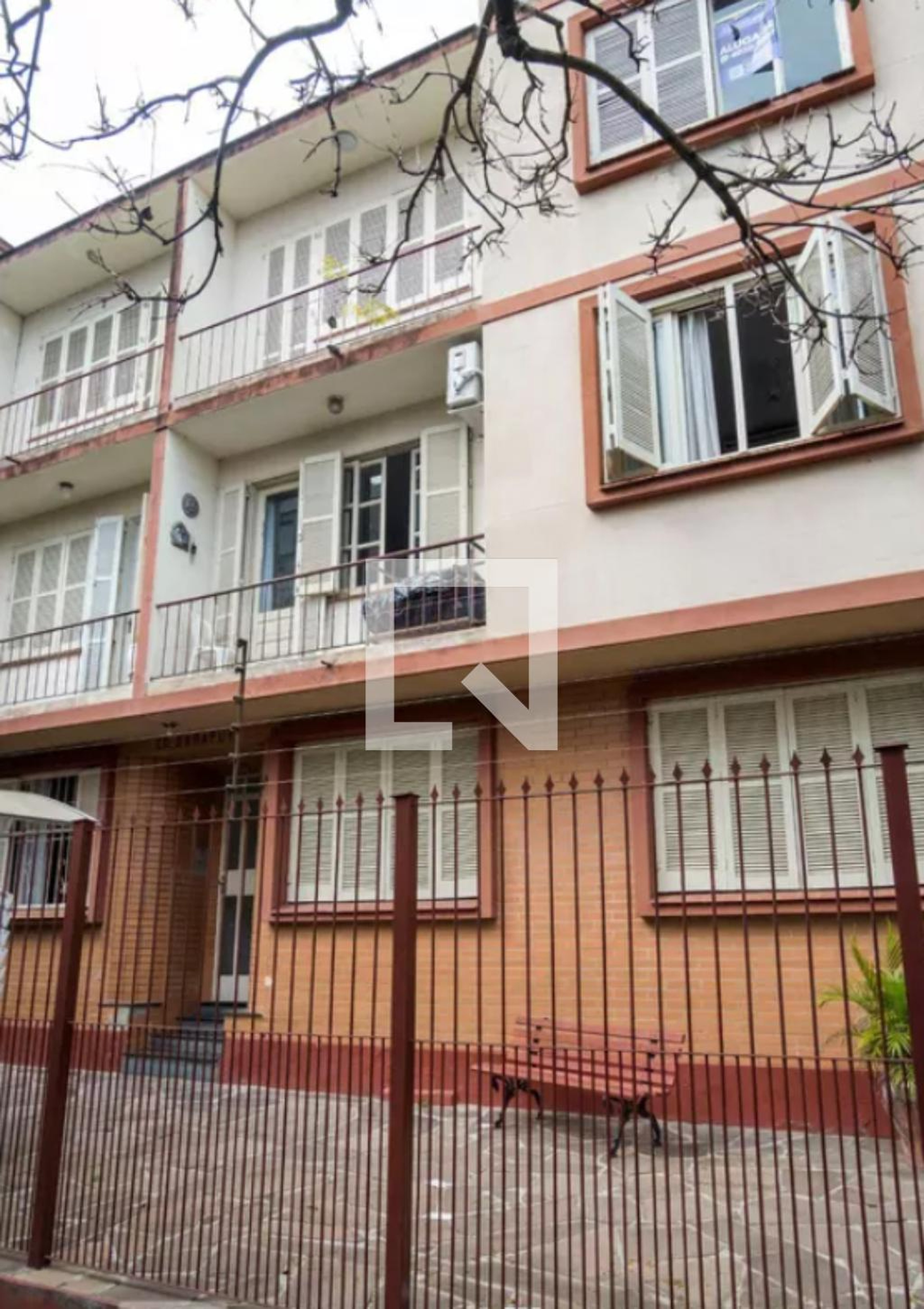 Fachada Condomínio Sarapui