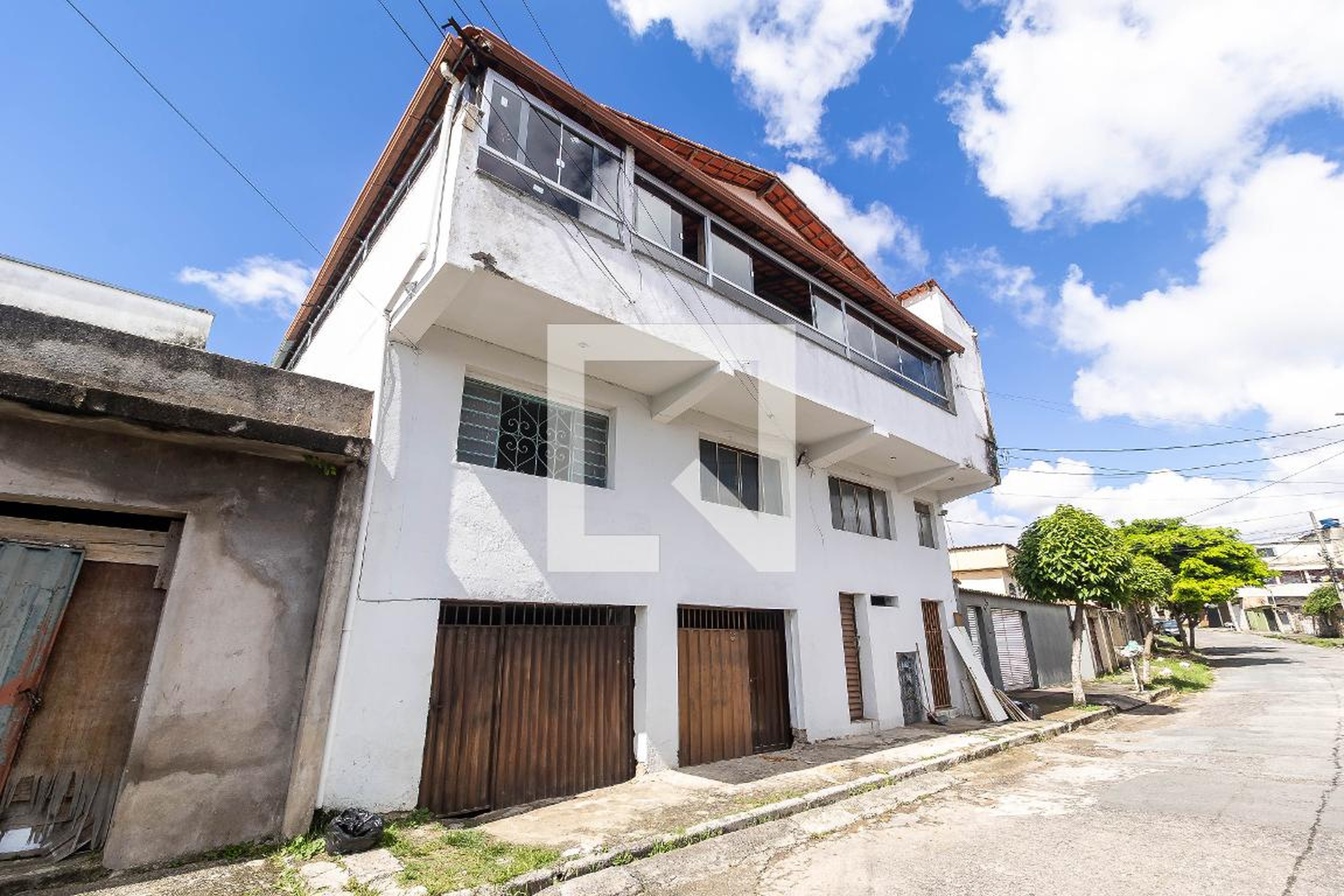 Fachada Condomínio em Rua Jaraguá, 263