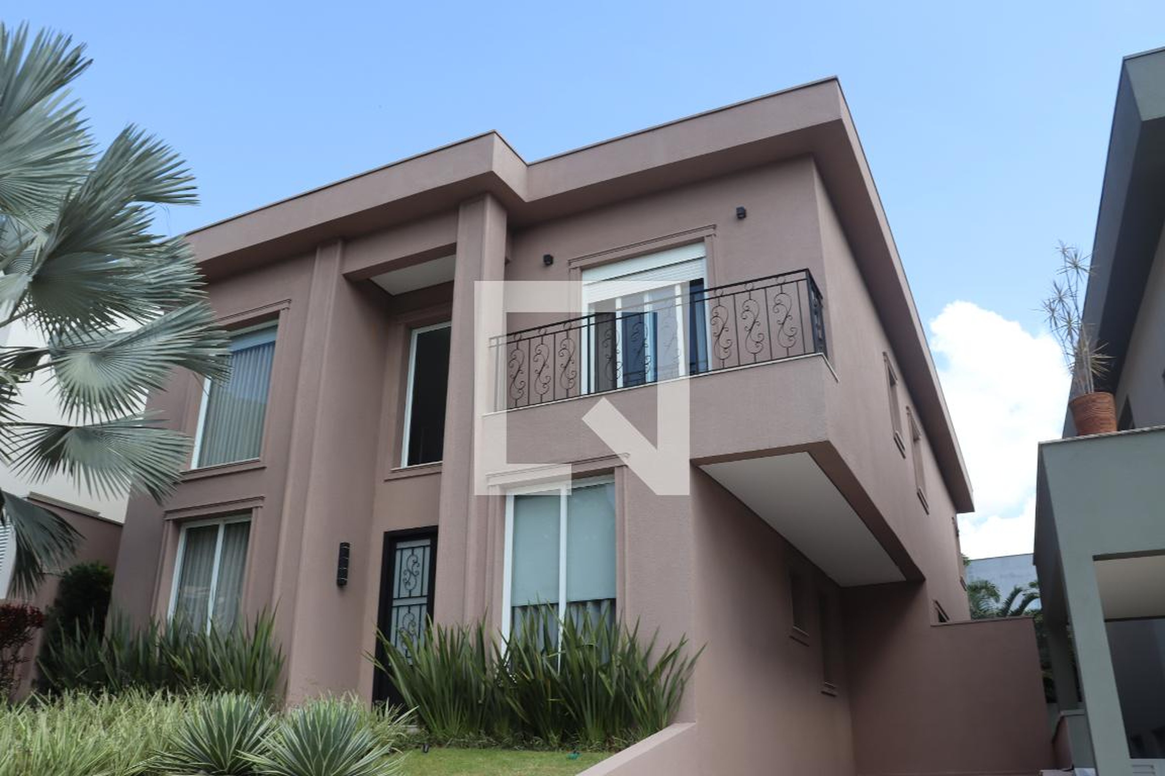 Fachada Condomínio em Alameda Brunello, 57