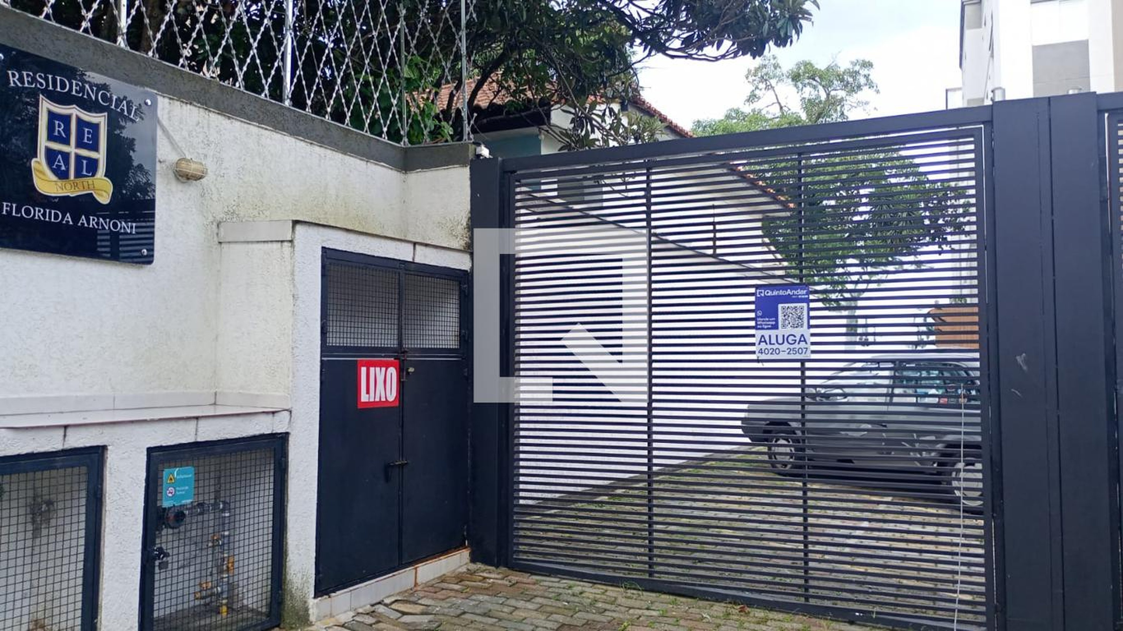 Fachada Condomínio Flórida Arnoni