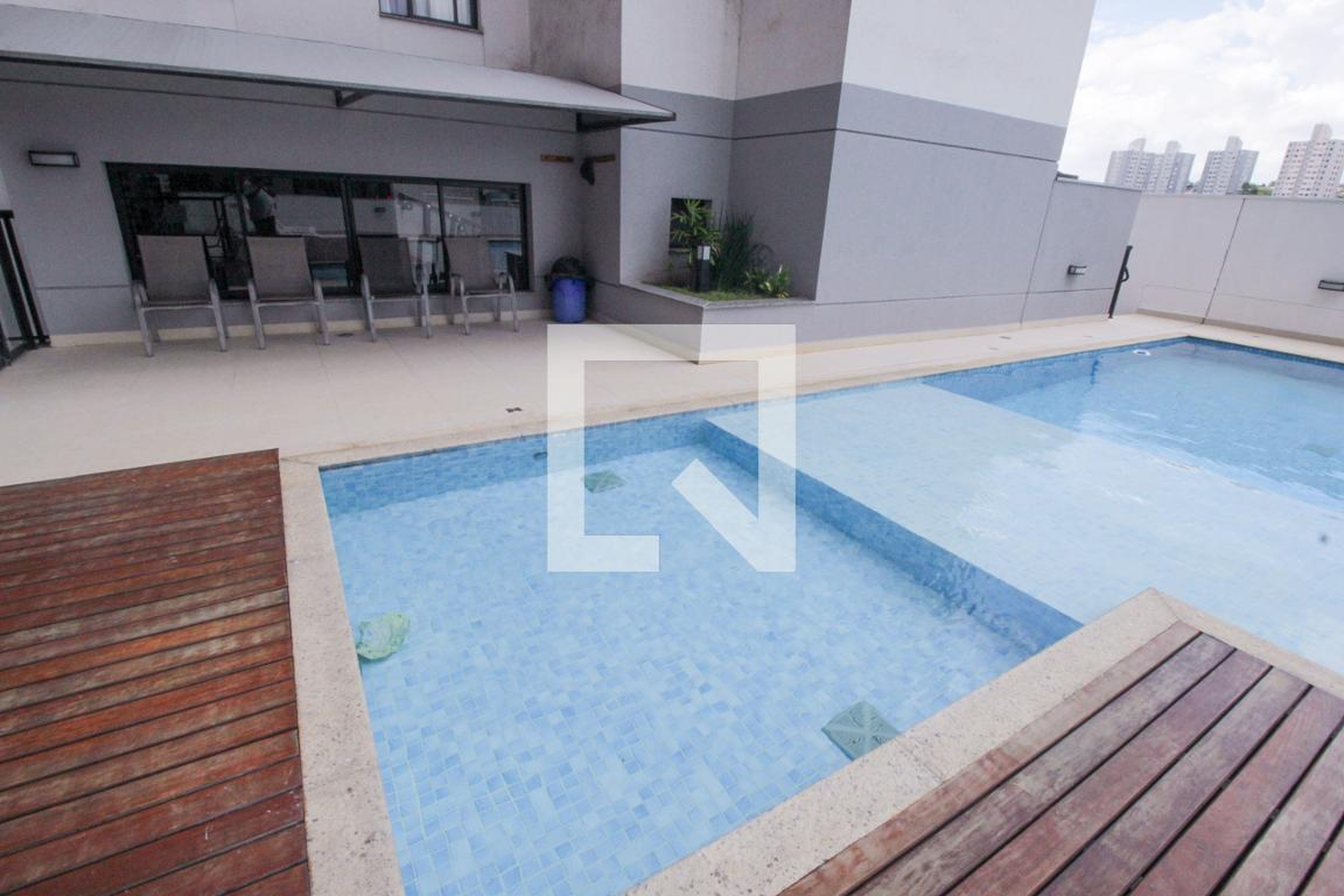 Piscina - Residencial Alfama