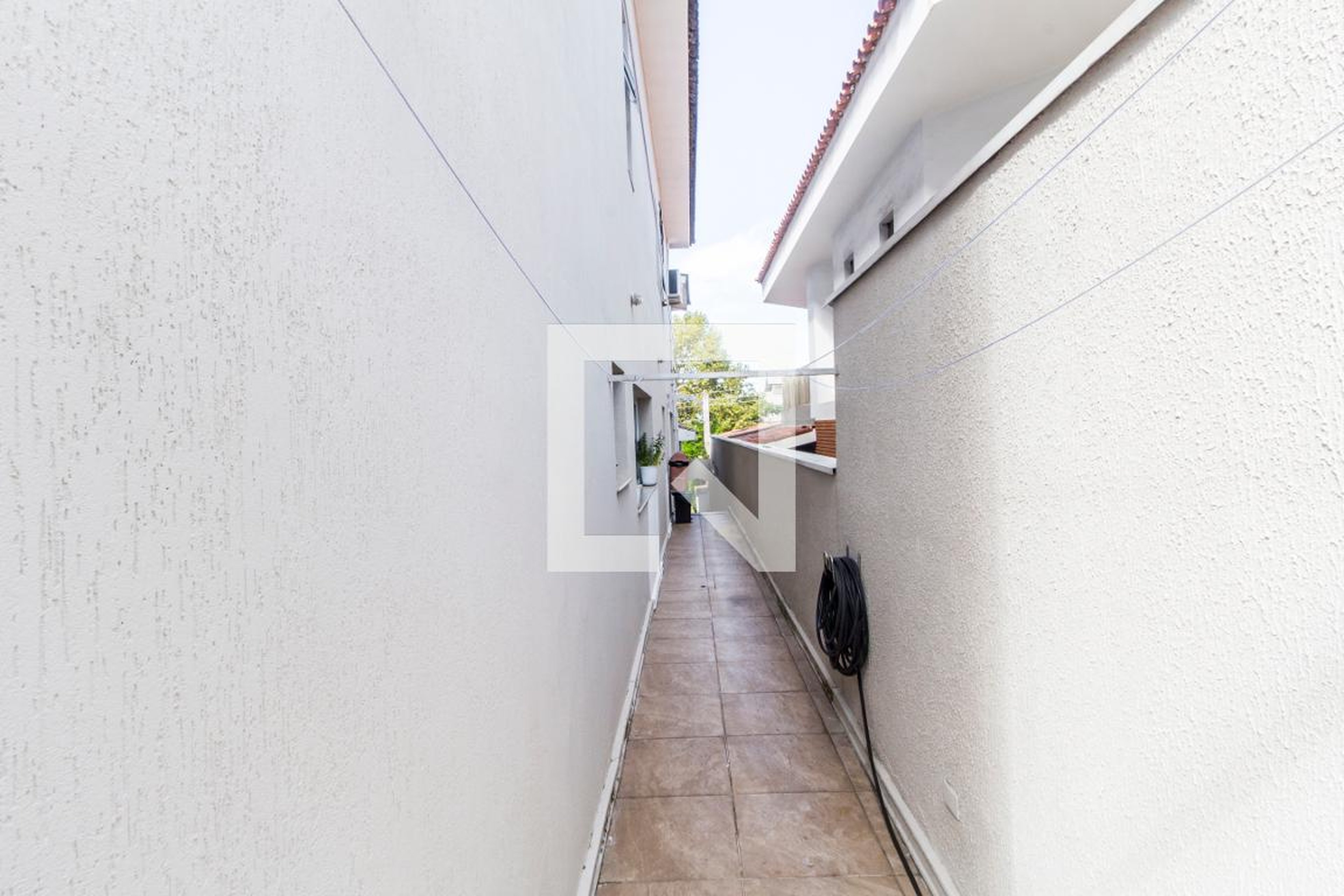 Entrada Condomínio em Alameda das Sempre-Vivas, 291