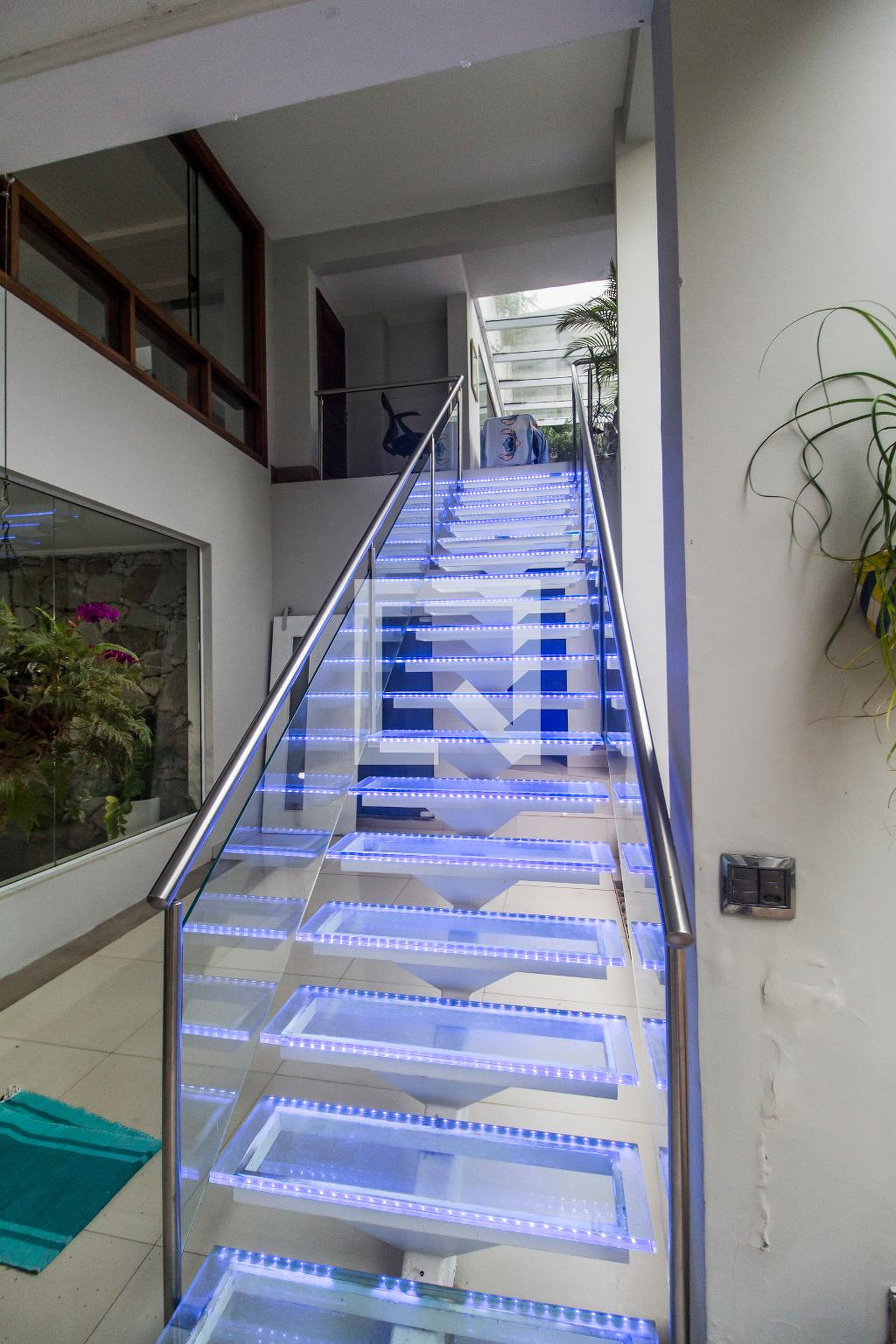 Entrada Condomínio em Alameda Imarés, 303