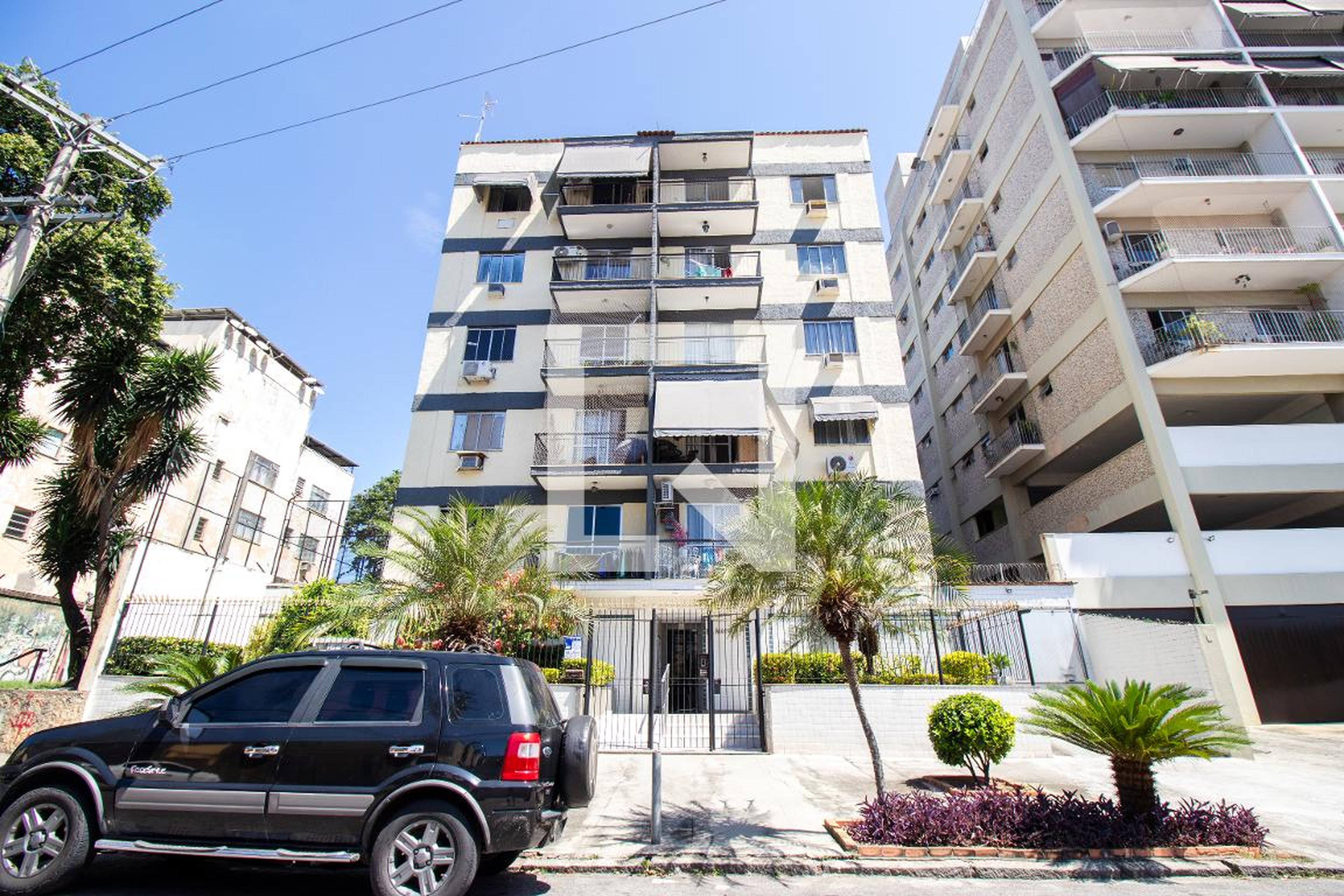 Fachada Condomínio em Rua Ouro Fino, 253