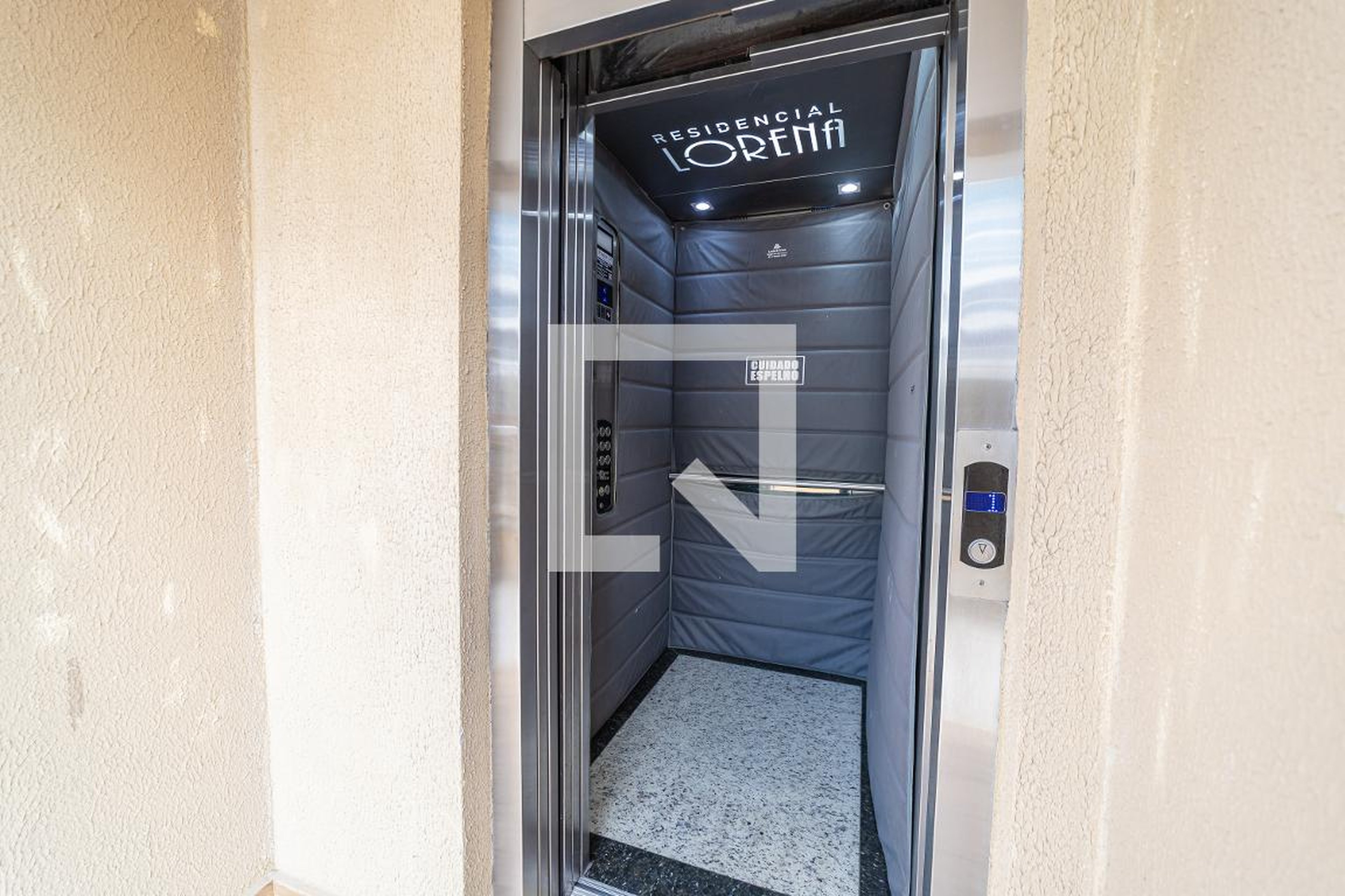 Elevador - Residencial Lorena